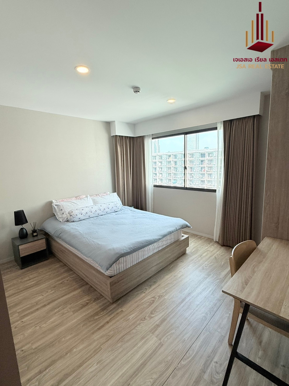 For RentCondoSathorn, Narathiwat : ✨ For Rent: Blossom Condo @ Sathorn Charoenrat Condo ✨ 💰 ONLY 36,800 THB/Month