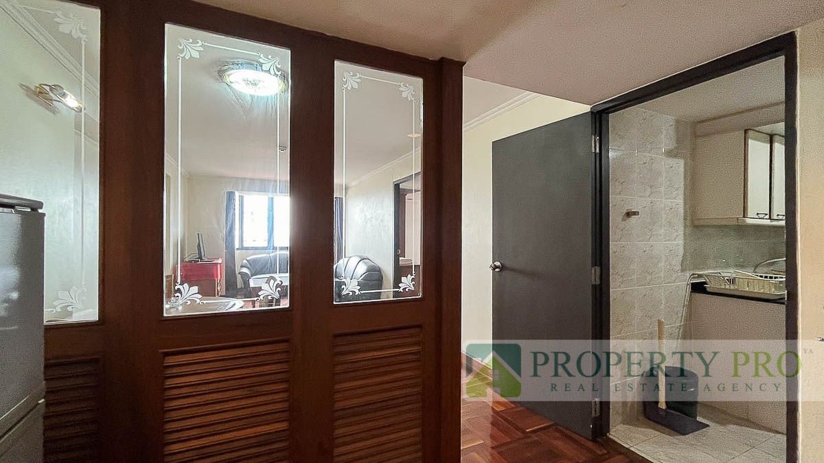 ขายคอนโดนานา : ขาย คอนโด Omni Tower สุขุมวิท นานา แบบ 1 ห้องนอน 57 ตรม ชั้นสูง เฟอร์นิเจอร์ครบ ใกล้ BTS นานา อโศก เพลินจิต One Bangkok Terminal 21: YA25S-003