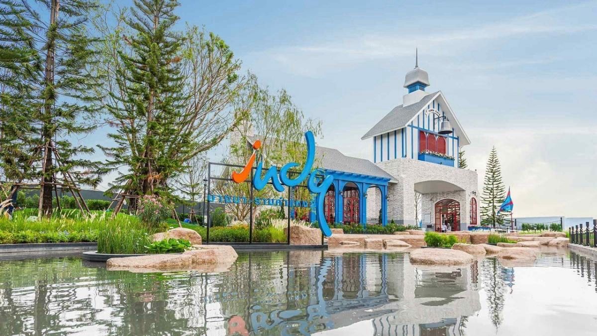 ให้เช่าทาวน์โฮมบางนา แบริ่ง ลาซาล : 💥ForRent💥3Bed • Indy Bangna-Ramkhamhang 2 🏡 Near Mega Bangna ✨ Duplex ‼️Corner House with Private Garden 🌳 Ready to move in ‼️