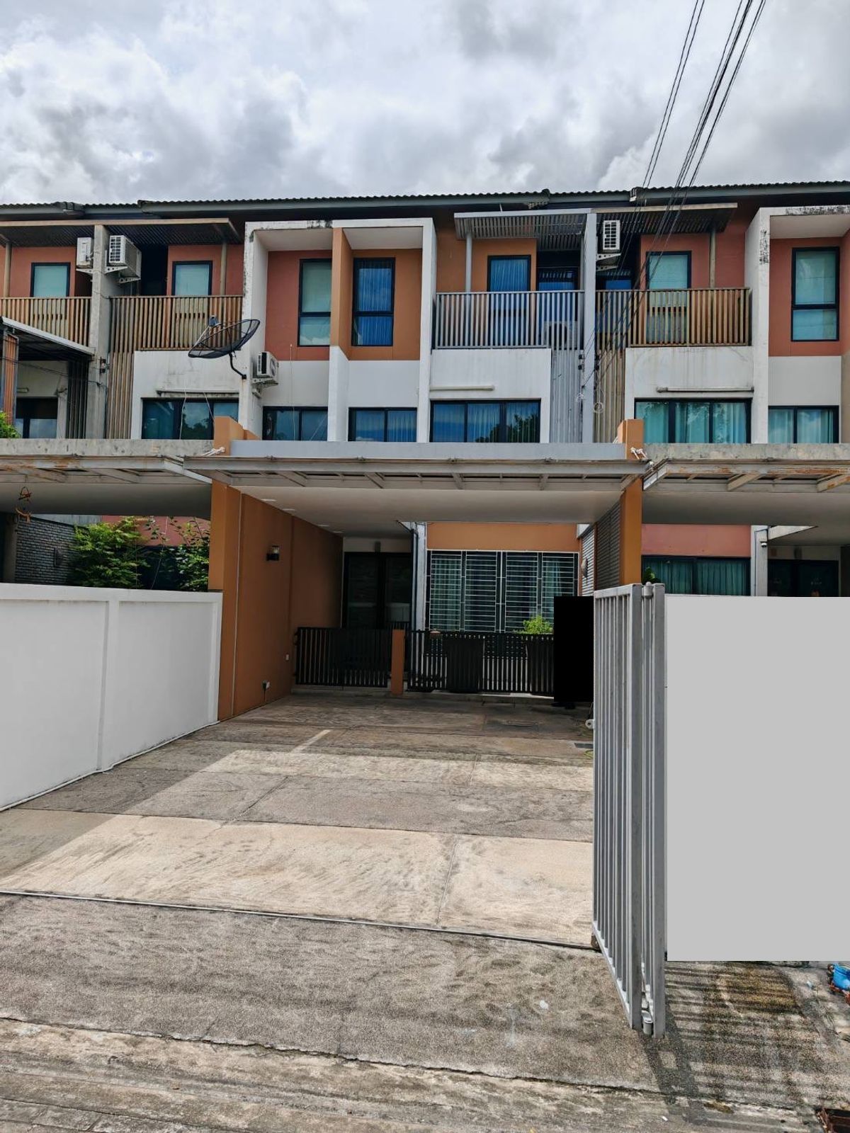 For RentTownhomeVipawadee, Don Mueang, Lak Si : Rent 34 sq.w. 3 bedrooms, 3 water, 3 -story townhome, Grand I Design Vibhavadi