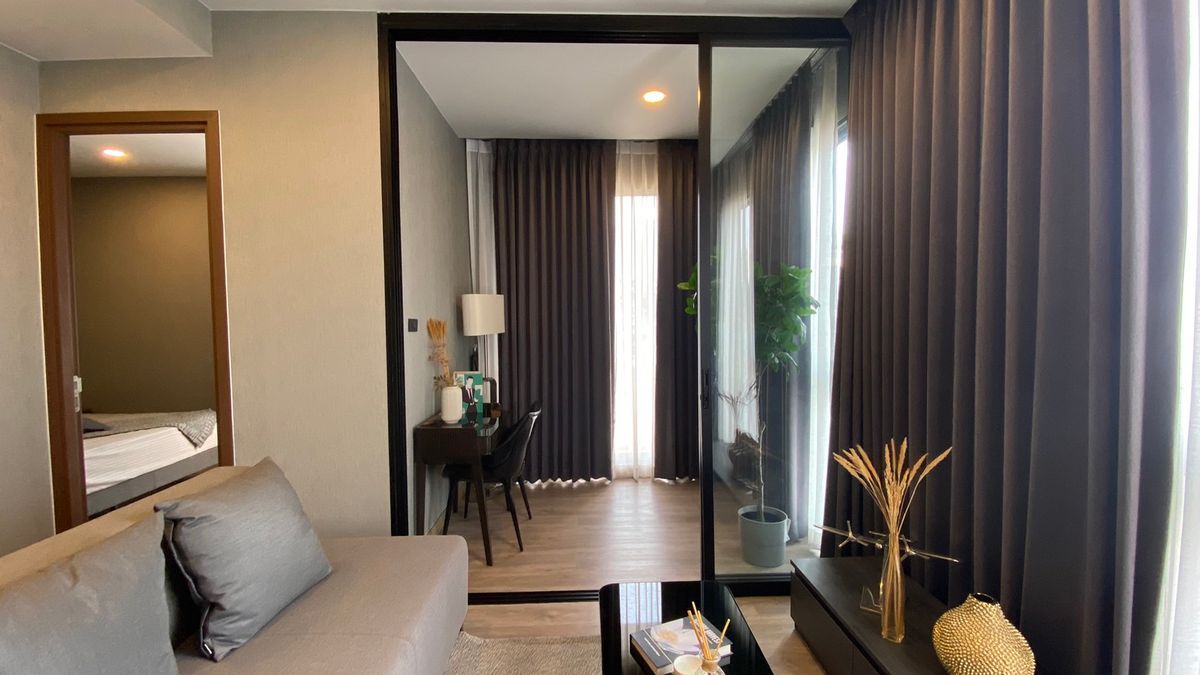 For SaleCondoRatchadapisek, Huaikwang, Suttisan : 🔥Urgent Sale🔥 The Teak Ratchada 19, fully furnished and ready to move in, just 50 meters from Ratchadaphisek MRT Station.