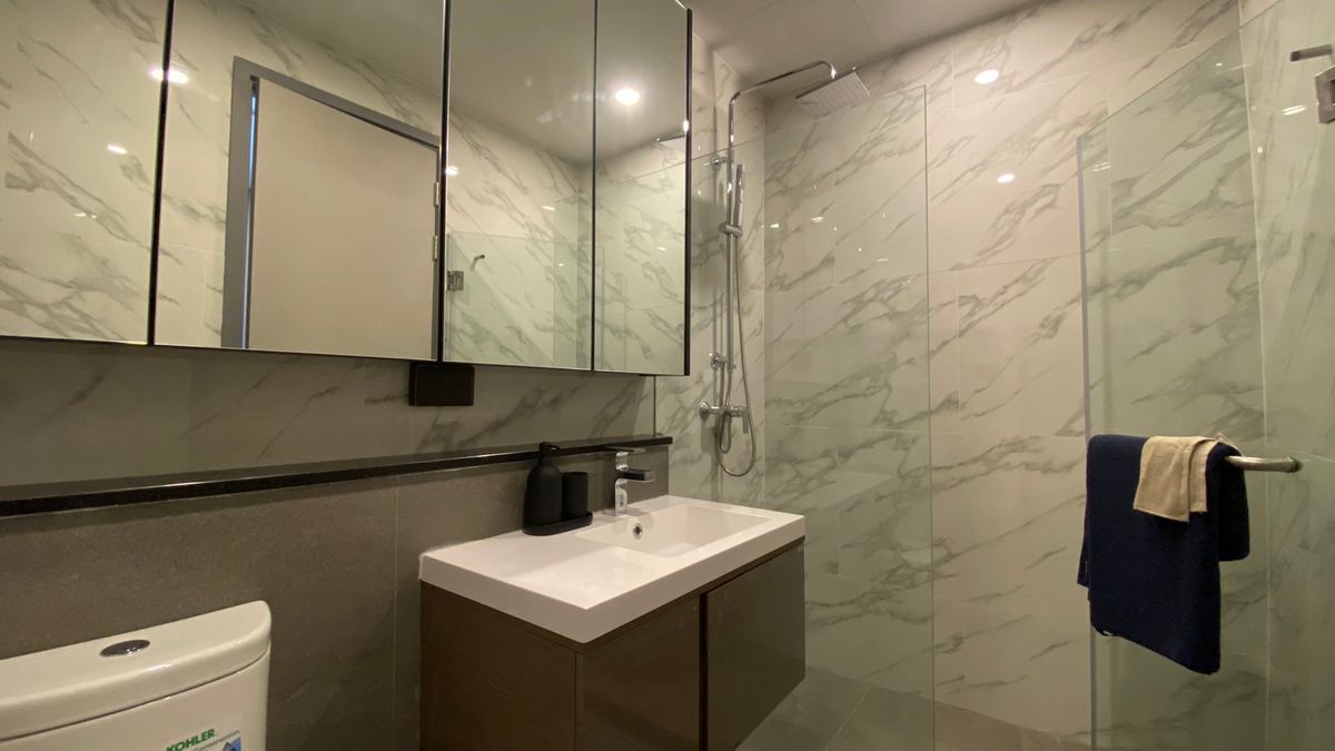 For SaleCondoRatchadapisek, Huaikwang, Suttisan : 🔥Urgent Sale🔥 The Teak Ratchada 19, fully furnished and ready to move in, just 50 meters from Ratchadaphisek MRT Station.