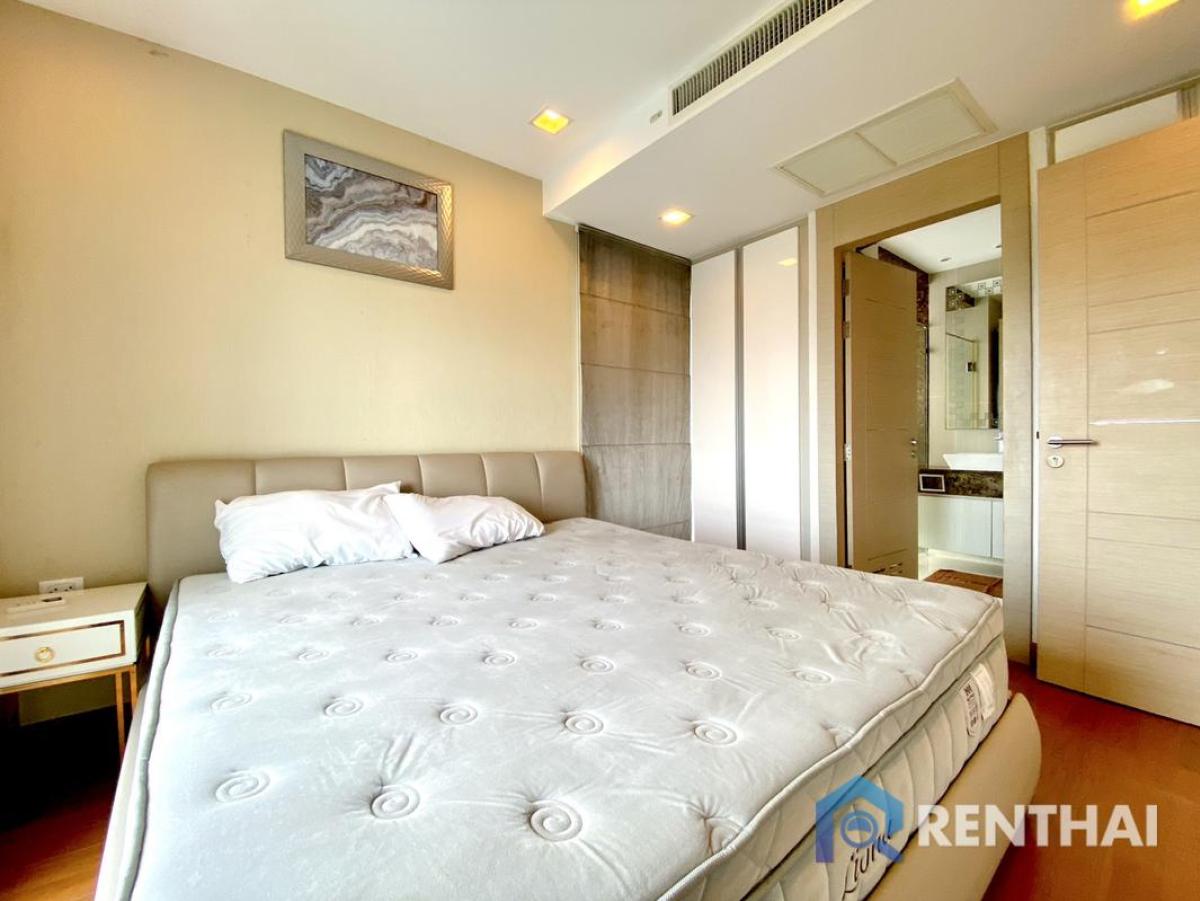 Rare Unit! The Palm Pattaya –  2-Bedroom Corner, Foreign Quota Loading...