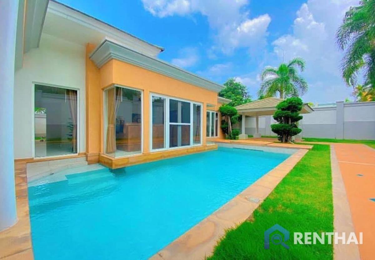 สยามรอยัลวิว – วิลล่าส่วนตัวพร้อมสระว่ายน้ำและสวนกว้าง Loading...