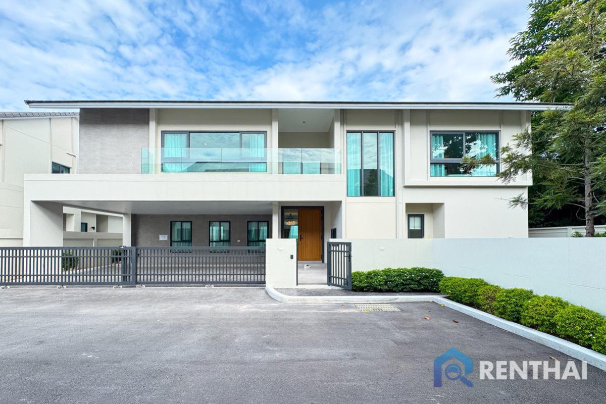 For SaleHousePattaya, Bangsaen, Chonburi : Luxury home in Pattaya, fully furnished at the best price.