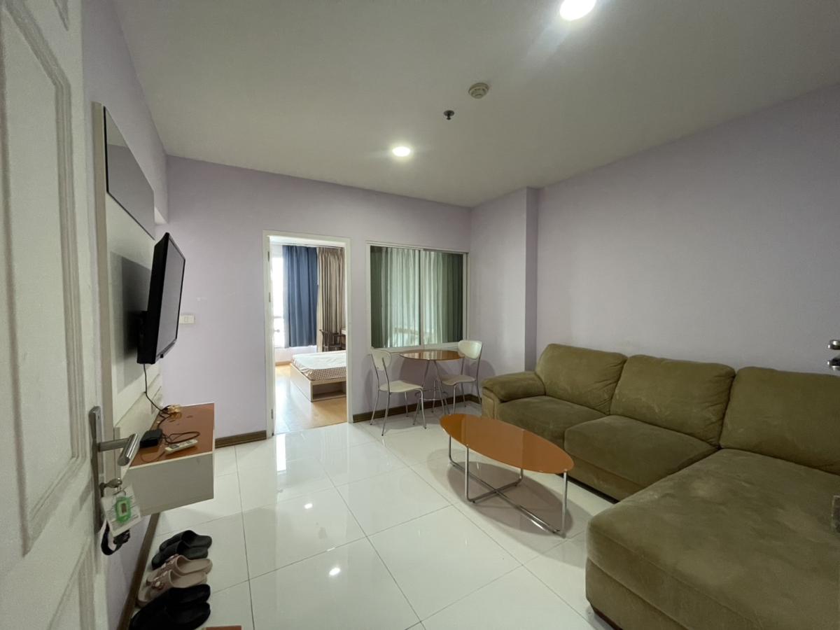 For SaleCondoRatchadapisek, Huaikwang, Suttisan : 03/04/2026, # For Sale Life@Ratchada-Huaikhwang 1 Bedroom, 40 sqm. Near MRT Huai Khwang for only 3.6 million! Great price in a potential location 0642748883