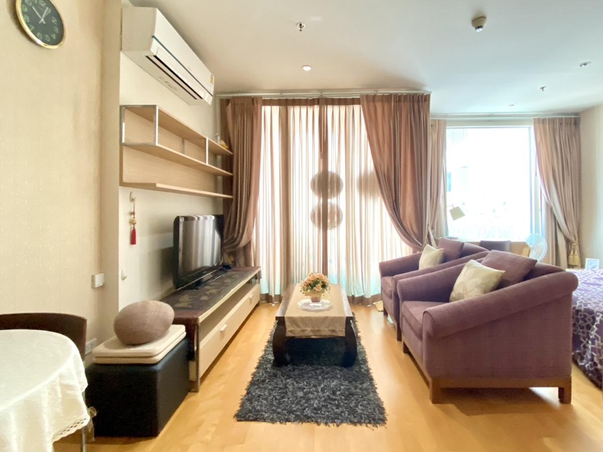 For SaleCondoRatchathewi,Phayathai : 03/04/2026, Investment-worthy! Studio condo 40.9 sq.m. Villa Rachatewi near BTS Ratchathewi for only 5.2 million.
Fully equipped with amenities: fitness center, swimming pool, relaxation garden. Convenient access to all points! 0642748883