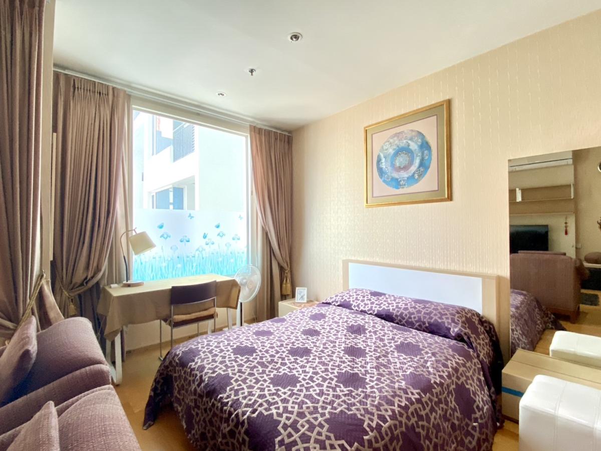 For SaleCondoRatchathewi,Phayathai : 03/04/2026, Investment-worthy! Studio condo 40.9 sq.m. Villa Rachatewi near BTS Ratchathewi for only 5.2 million.
Fully equipped with amenities: fitness center, swimming pool, relaxation garden. Convenient access to all points! 0642748883