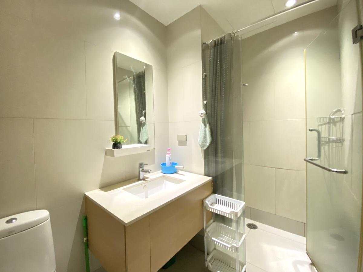 For SaleCondoRatchathewi,Phayathai : 03/04/2026, Investment-worthy! Studio condo 40.9 sq.m. Villa Rachatewi near BTS Ratchathewi for only 5.2 million.
Fully equipped with amenities: fitness center, swimming pool, relaxation garden. Convenient access to all points! 0642748883