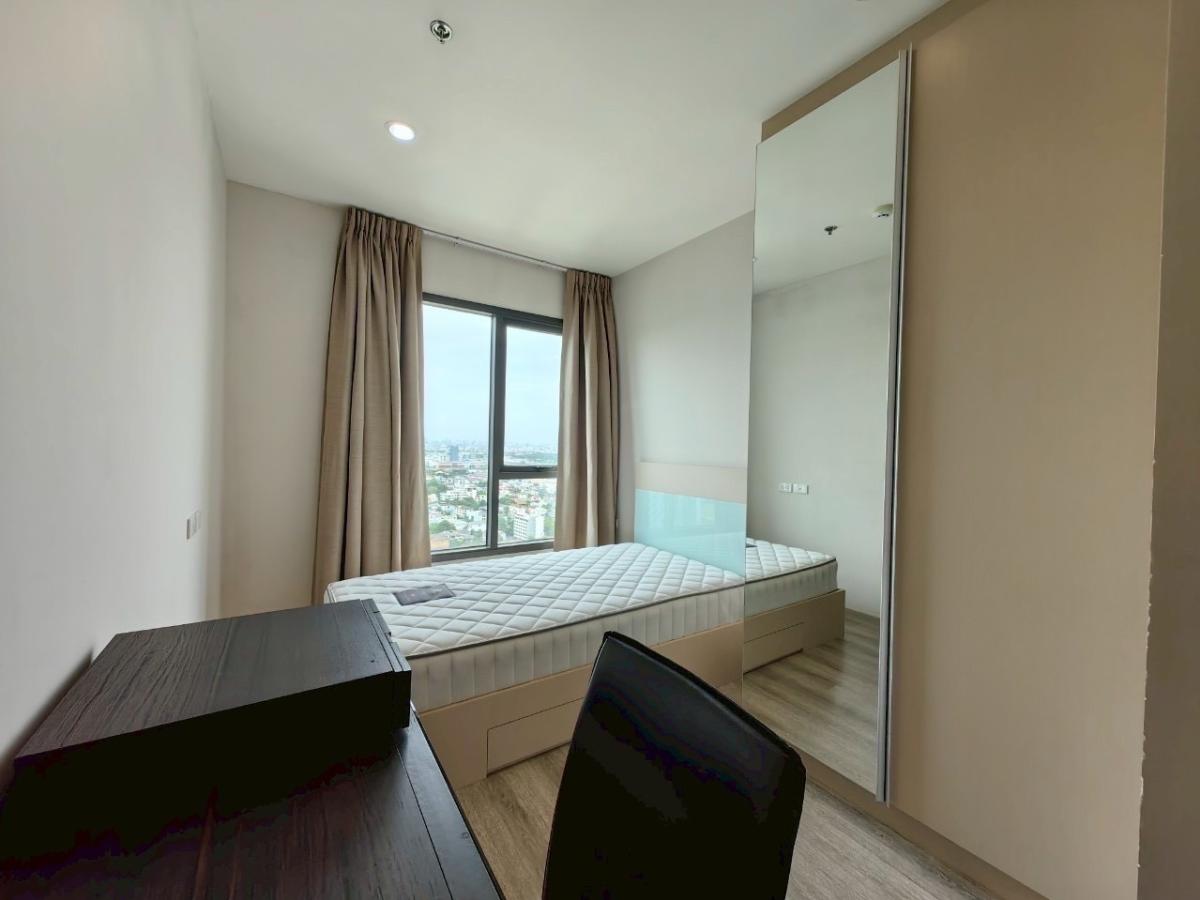 For SaleCondoAri,Anusaowaree : 03/04/2026, Condo in the heart of Ari, 2 bedrooms, special price 8 million!
Infinity-edge pool view near BTS Ari, fully furnished! 0642748883