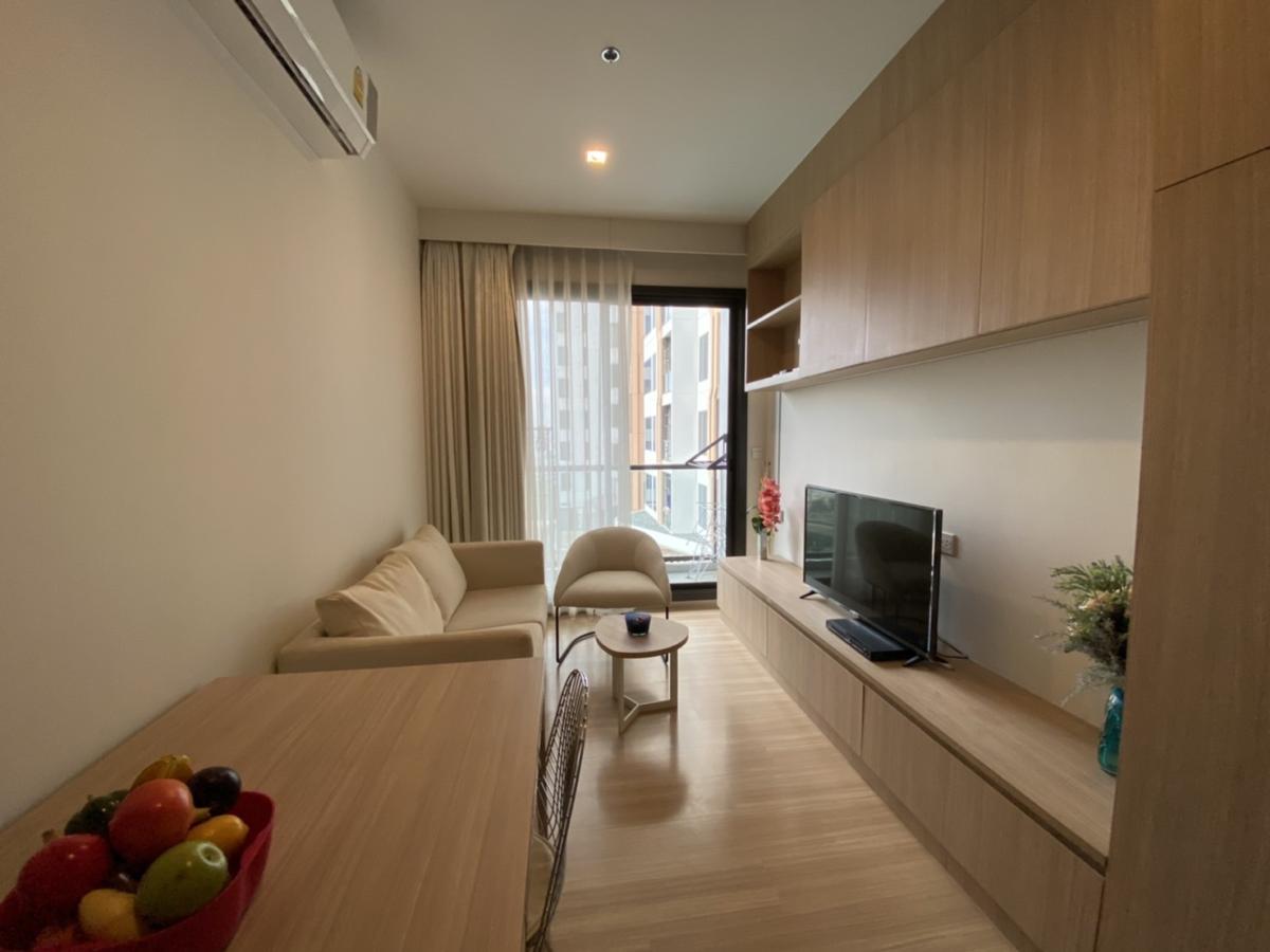 For SaleCondoSapankwai,Jatujak : 03/04/2026, Luxury condo with 2 bedrooms in the heart of Chatuchak, close to BTS/MRT. Comfortable living with complete sports and recreation facilities for only 7.99 million! 0642748883