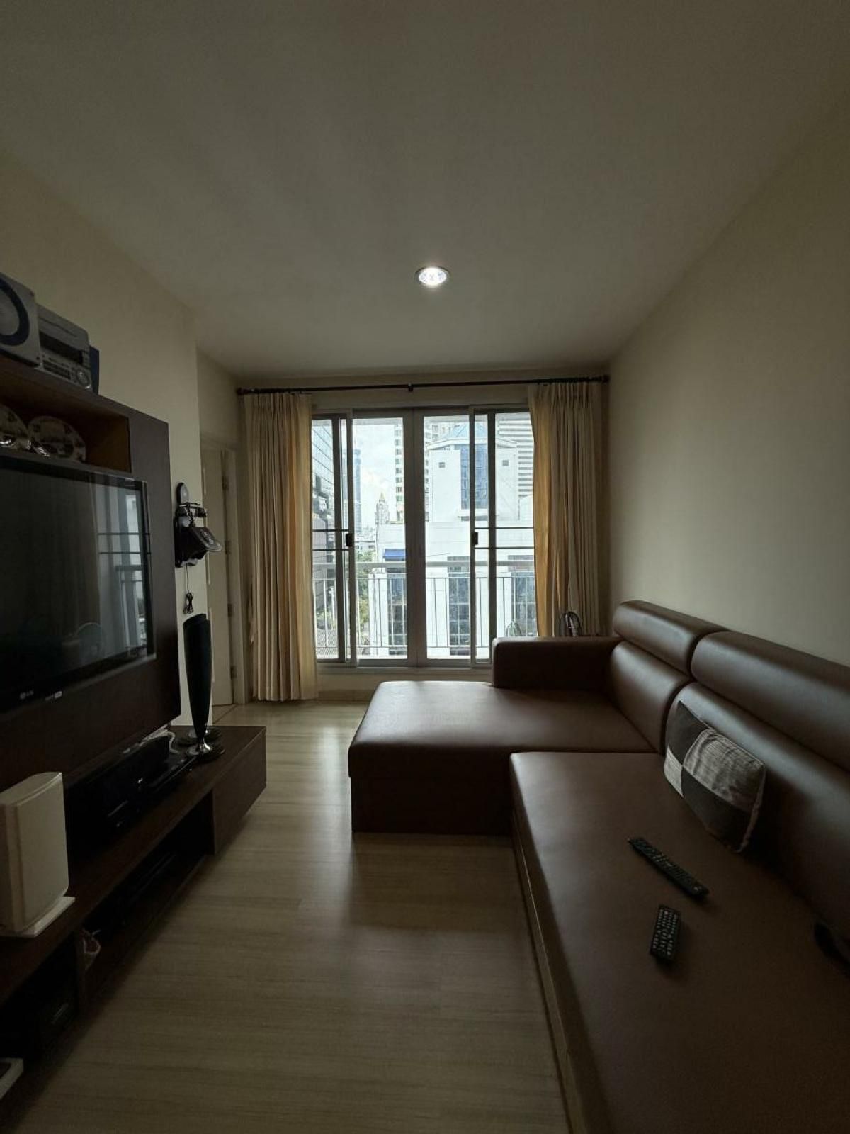 For RentCondoLadprao, Central Ladprao : For Rent Condo , Life Ladprao , BTS-Ha Yaek Lat Phrao , Chomphon , Chatuchak , Bangkok , CX-130130