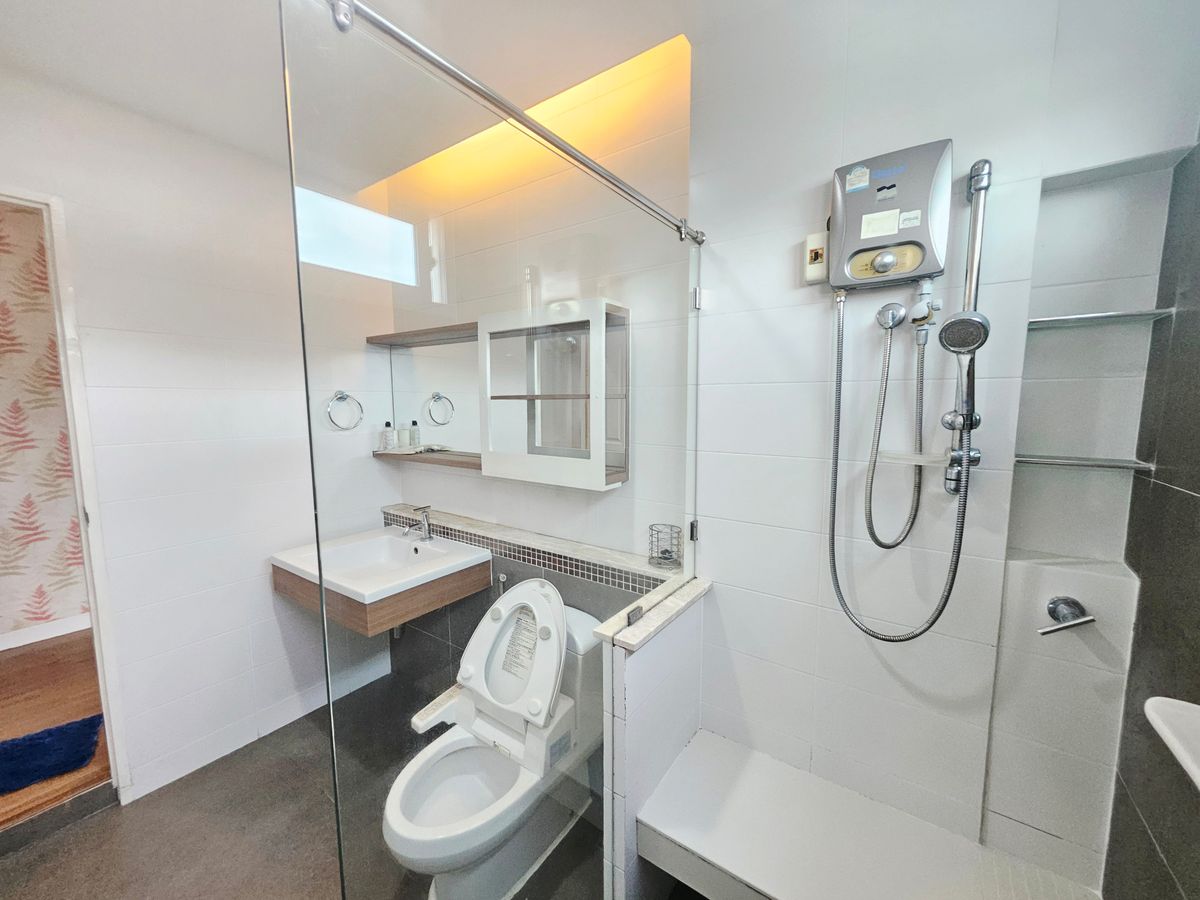 ขายบ้านราษฎร์บูรณะ สุขสวัสดิ์ : 🏠 บ้านใหญ่ 5 ห้องนอน ทำเลทองพระราม 2 – พร้อมเข้าอยู่ทันที!