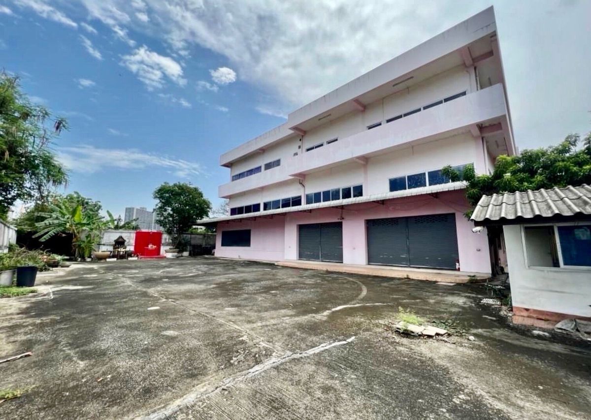 For RentOfficeRathburana, Suksawat : Building for 3,000 sq.m. Building, office, business, elderly care center, seminar meeting