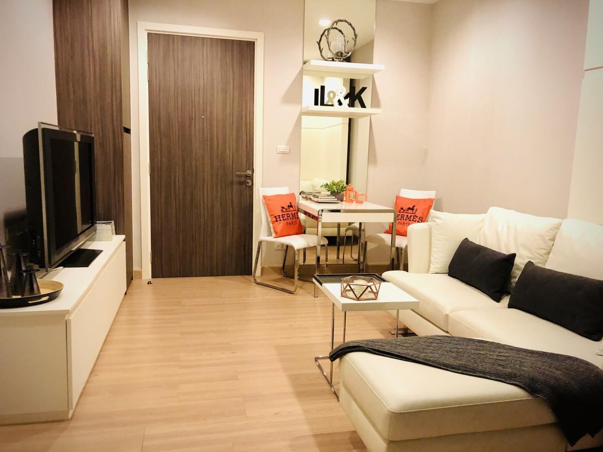 For RentCondoWongwianyai, Charoennakor : FOR RENT condo , Urbano Absolute Sathorn - Taksin , BTS-Krung Thon Buri , Khlong Ton Sai , Khlong San , Bangkok , CX-88033