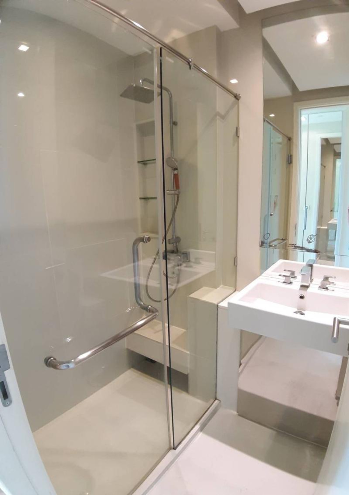 ให้เช่าคอนโดลาดพร้าว เซ็นทรัลลาดพร้าว : เช่าคอนโด  อีควิน็อคซ์ พหล-วิภา BTS-หมอชิต จอมพล  เขต จตุจักร กรุงเทพ CX-45307