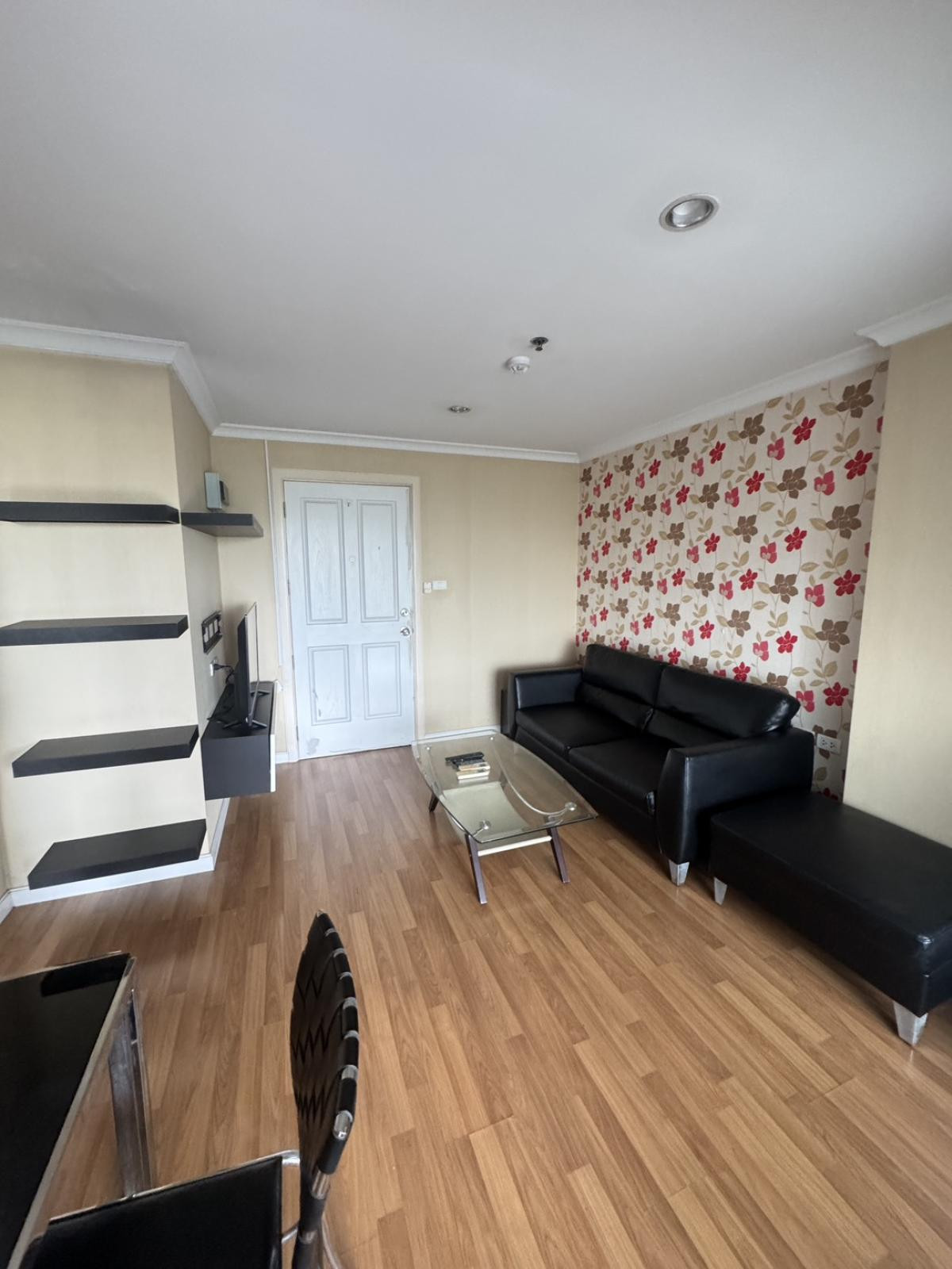 For RentCondoRama9, Petchburi, RCA : FOR RENT condo , Lumpini Place Rama 9-Ratchada , MRT-Phra Ram 9 ,  , Huai Khwang , Bangkok ,  CX-40870