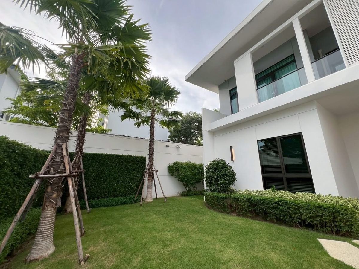 บ้านสมุทรปราการ สำโรง : 📢👇บ้านทำเลศักยภาพ! บ้านแปลงมุมในโครงการมัณฑนา บางนา กม.15 ใกล้คลับเฮาส์และทะเลสาบ พร้อม EV Charger