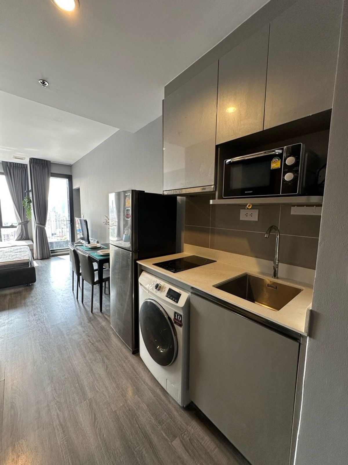 For RentCondoRatchathewi,Phayathai : Condo for rent, ID Omobi Rangnam, Studio 26 sqm. Rent 16,000 baht/month