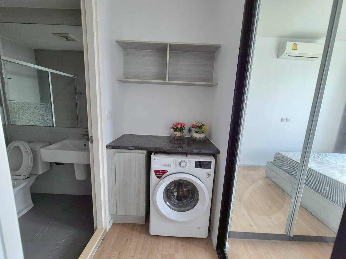 For RentCondoSriracha Laem Chabang Ban Bueng : : "🌟 High condo on the 32nd floor of Sriracha | Notting Hill Laemchabang-Sriracha | Renting only 8,000/month with complete fir!"