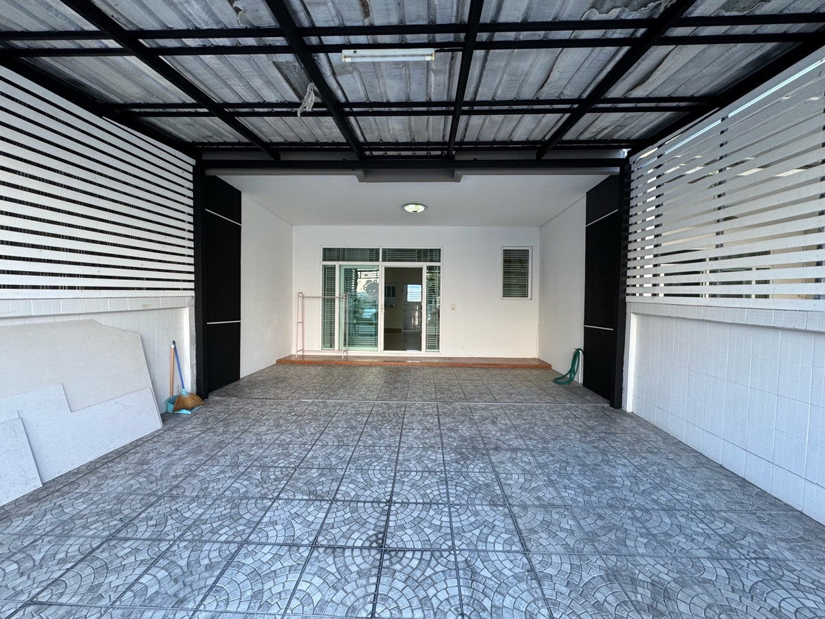 ขายทาวน์โฮมมีนบุรี-ร่มเกล้า : ขายด่วน‼️ ทาวน์โฮม กัสโต้ รามคำแหง Gusto Townhome Ramkhamhaeng 25.5 ตรว