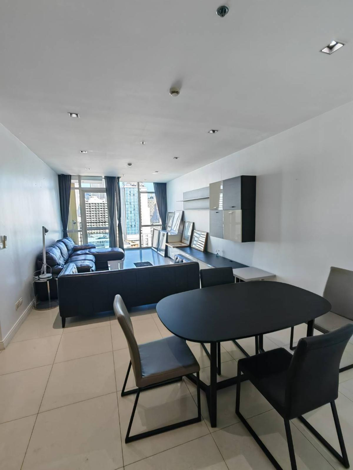 ให้เช่าคอนโดวิทยุ ชิดลม หลังสวน : เช่าคอนโด  แอทธินี เรสซิเดนซ์ BTS-เพลินจิต ลุมพินี เขต ปทุมวัน กรุงเทพ CX-08416