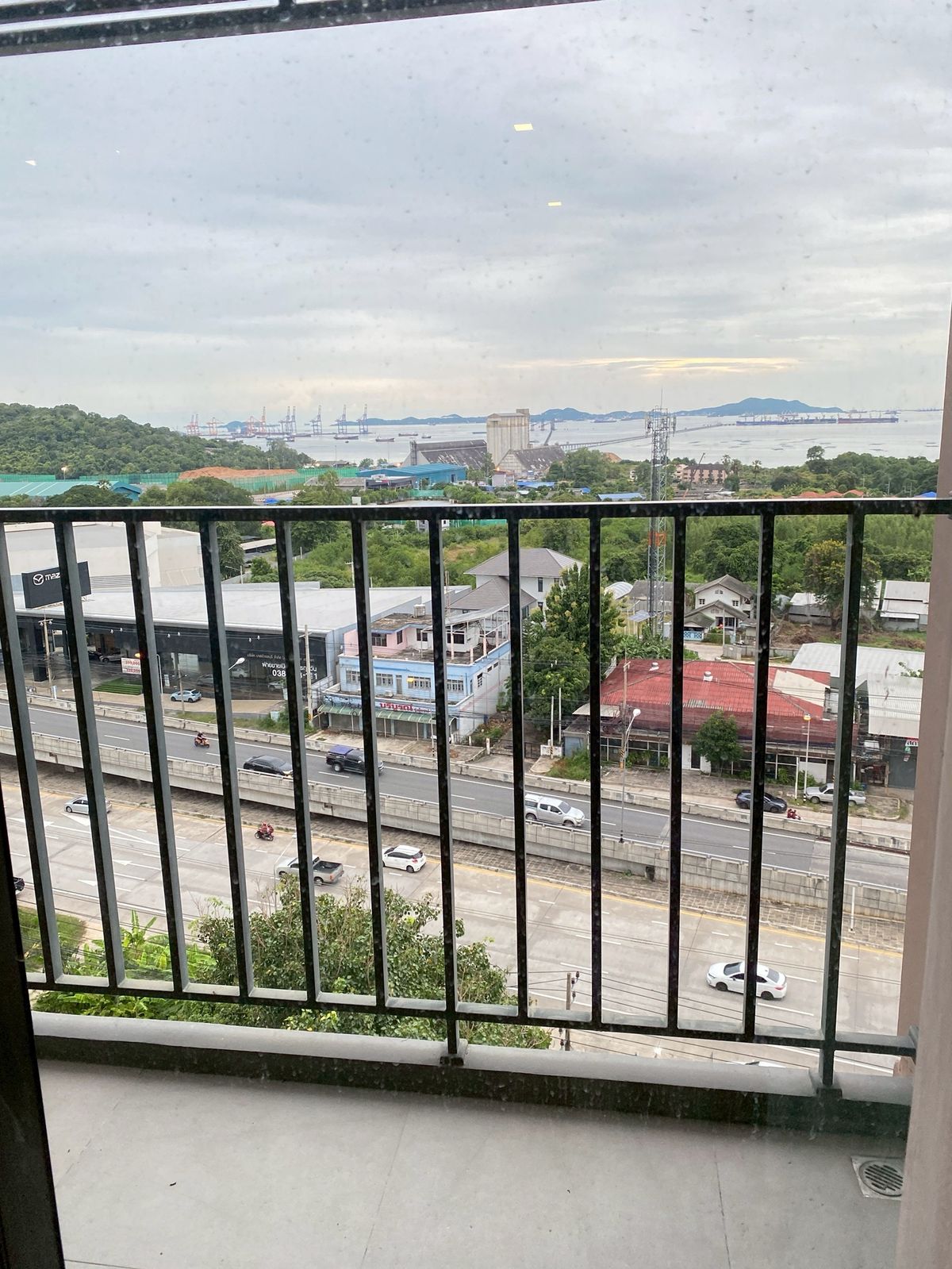 ให้เช่าคอนโดศรีราชา แหลมฉบัง บ้านบึง : ให้เช่า Knightsbridge The Ocean Sriracha คอนโดวิวทะเล ห้องสวย พร้อมเฟอร์นิเจอร์ ใจกลางศรีราชา