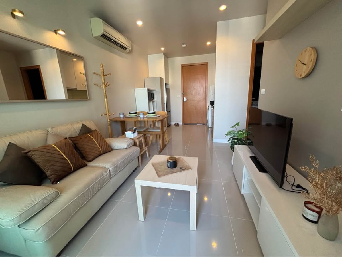 For RentCondoRama9, Petchburi, RCA : For Rent Condo , Circle Condominium , MRT-Phetchaburi , Thanon Phetchaburi , Rat Thewi , Bangkok , CX-142738