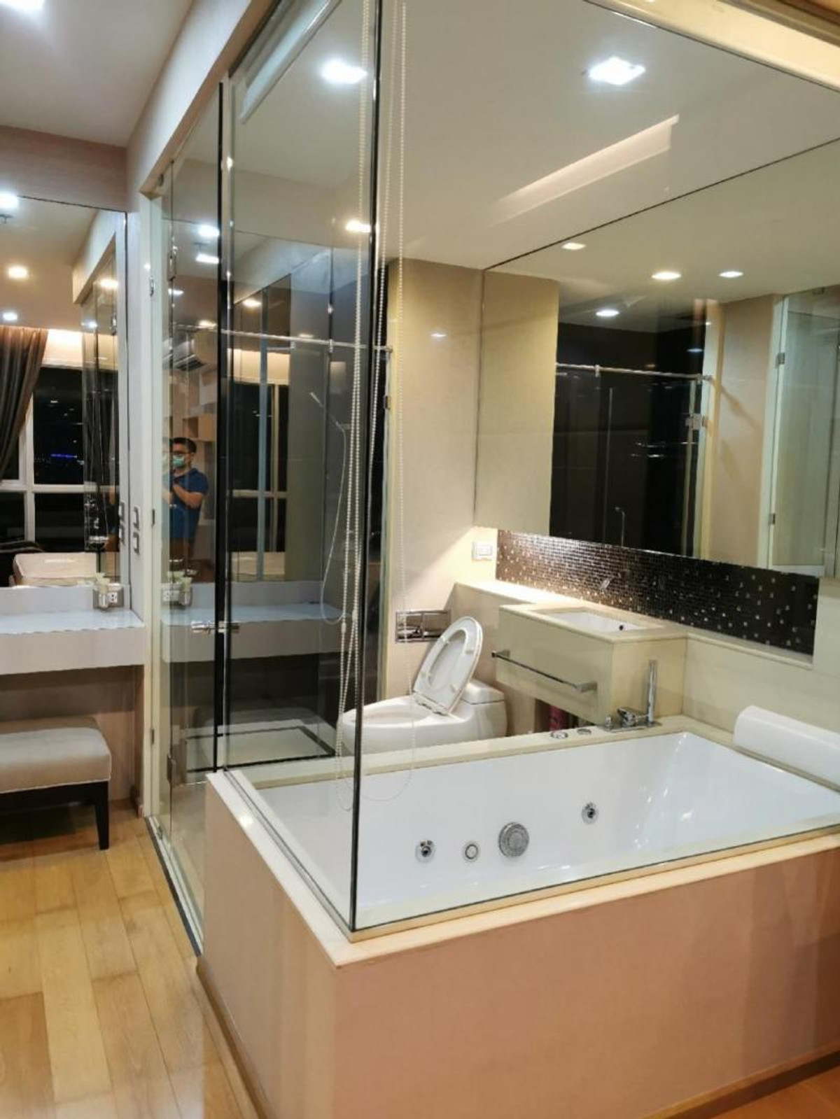 ให้เช่าคอนโดพระราม 9 เพชรบุรีตัดใหม่ RCA : เช่าคอนโด  ดิ แอดเดรส อโศก MRT-เพชรบุรี มักกะสัน เขต ราชเทวี กรุงเทพ CX-76748