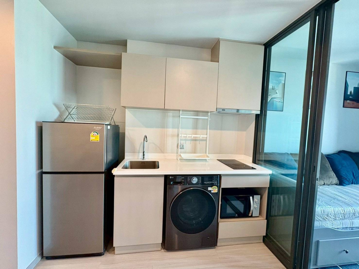 For RentCondoLadprao, Central Ladprao : For Rent Condo , Life Ladprao , BTS-Ha Yaek Lat Phrao , Chomphon , Chatuchak , Bangkok , CX-146214