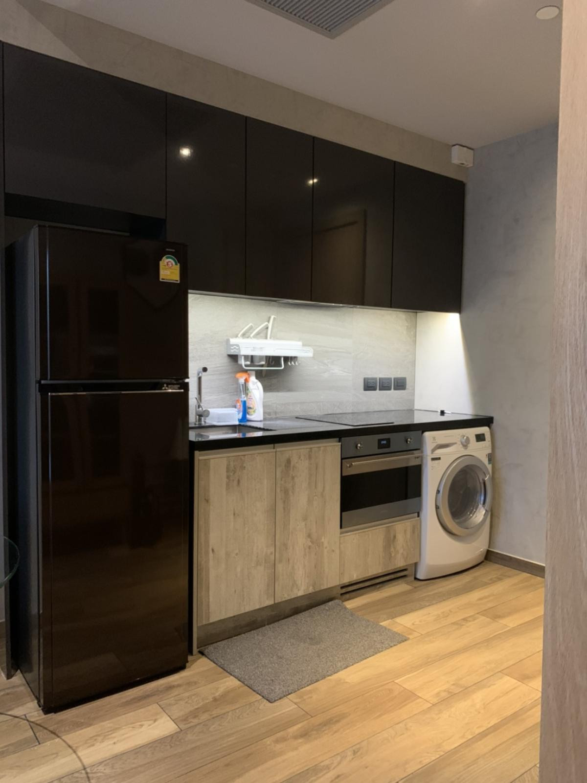 For RentCondoSukhumvit, Asoke, Thonglor : FOR RENT condo , The Lofts Asoke , MRT-Phetchaburi , Khlong Toei Nuea , Watthana , Bangkok , CX-06798