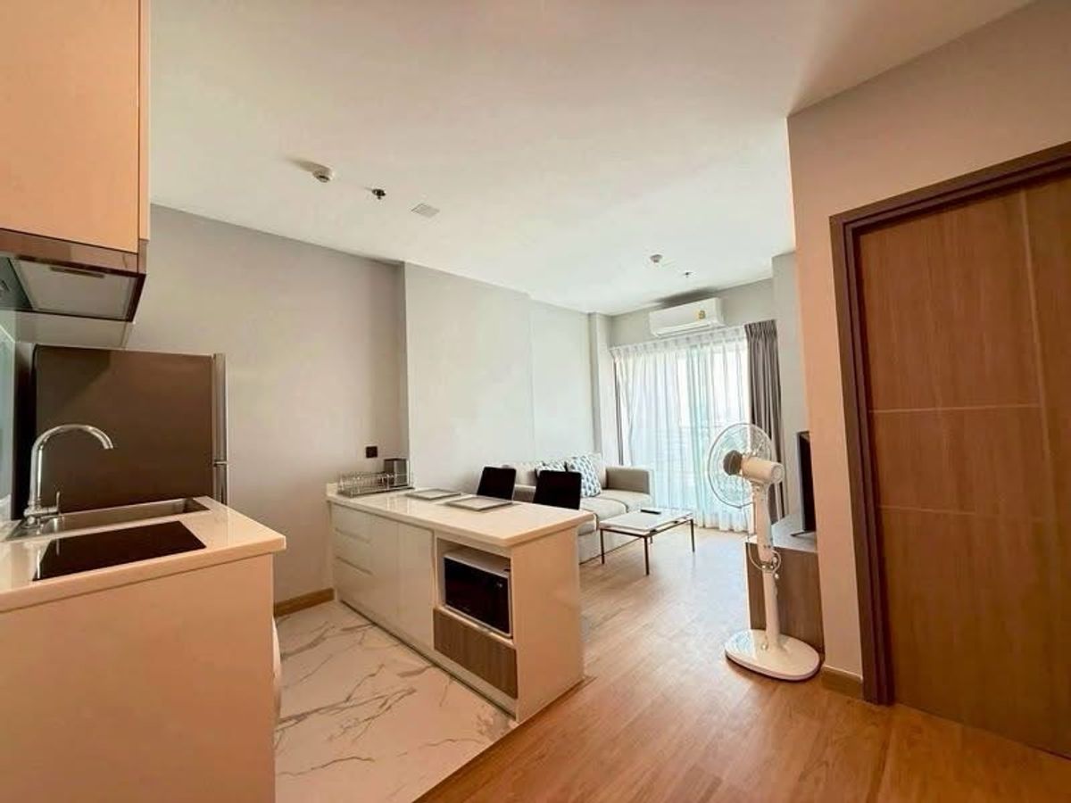 For RentCondoChiang Mai : Rent ASTRA SKY RIVEVE, the most beautiful central condo, Chang Clan, Chiang Mai
