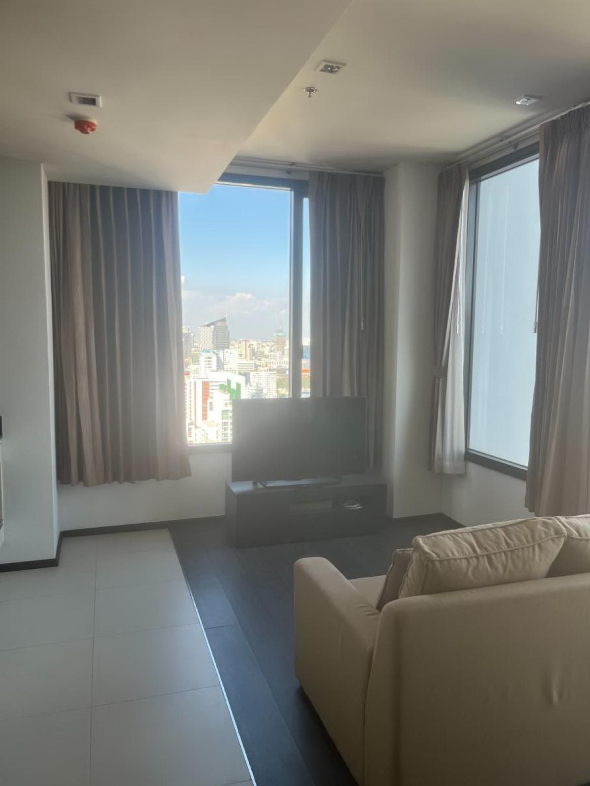 For RentCondoSukhumvit, Asoke, Thonglor : For Rent Condo , EDGE Sukhumvit 23 , BTS-Asok , Khlong Toei Nuea , Watthana , Bangkok , CX-60683