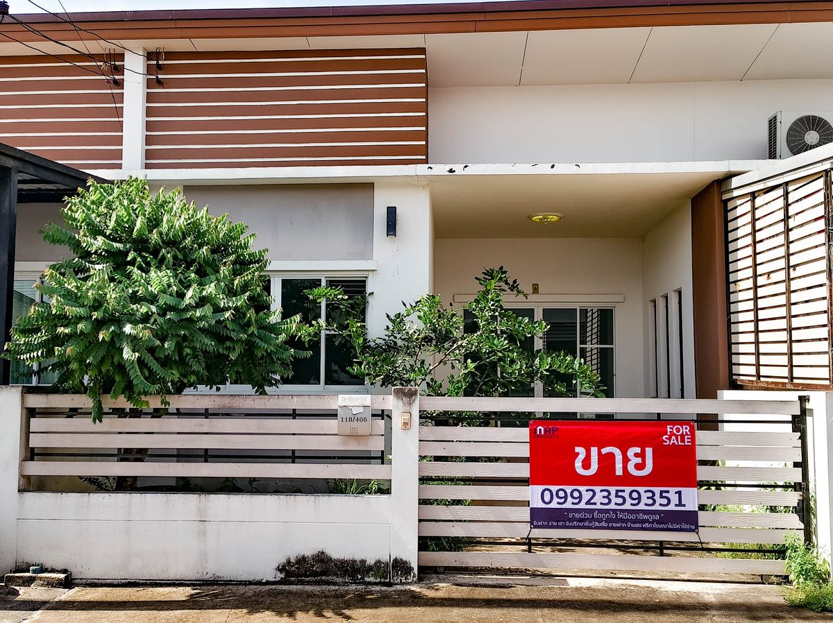 For SaleTownhomeMahachai Samut Sakhon : Selling a single townhome, The Miracle Plus Economy-Khlong Khru, beautiful house, modern style, less than a million