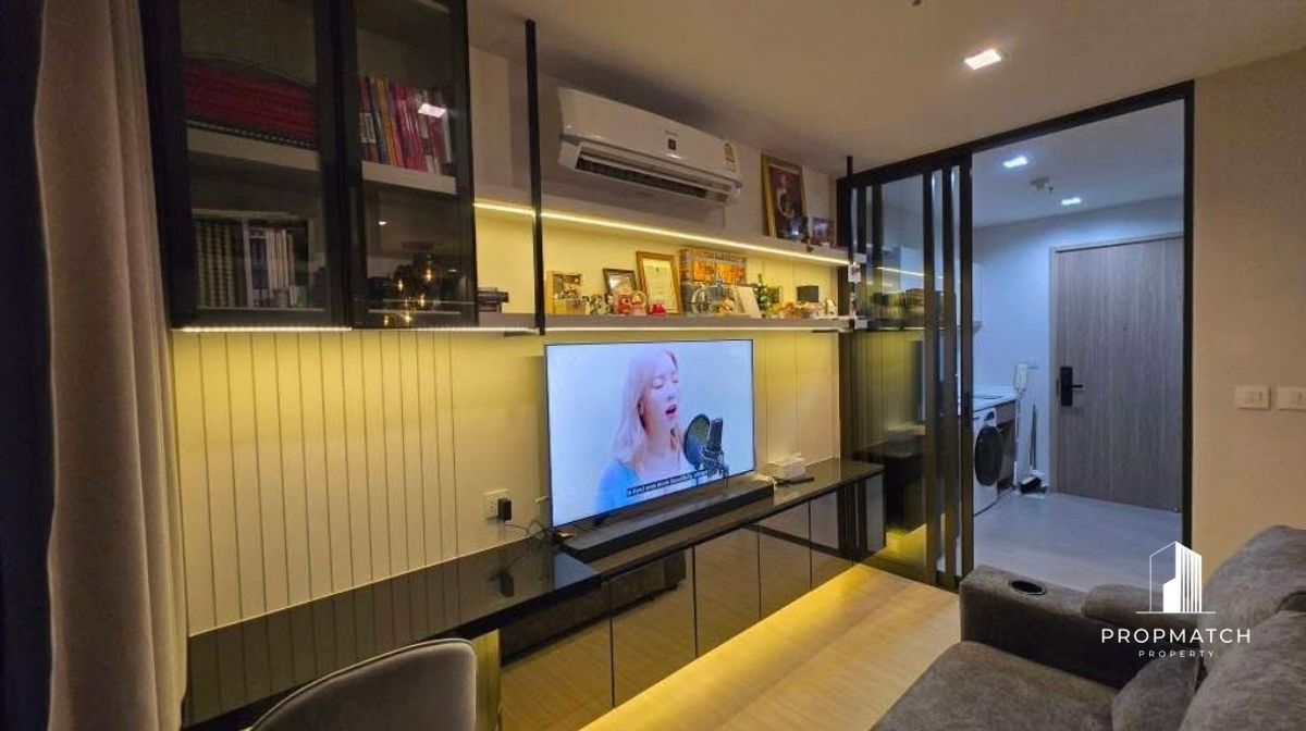 ขายคอนโดท่าพระ ตลาดพลู วุฒากาศ : ✨Flash Deal ✨LIFE Sathorn Sierra ( 1Bed 1Bath 35SQM.) พร้อมอยู่ ! เพียง 3,990,000 บาท Tel.0981315848 @propmatch