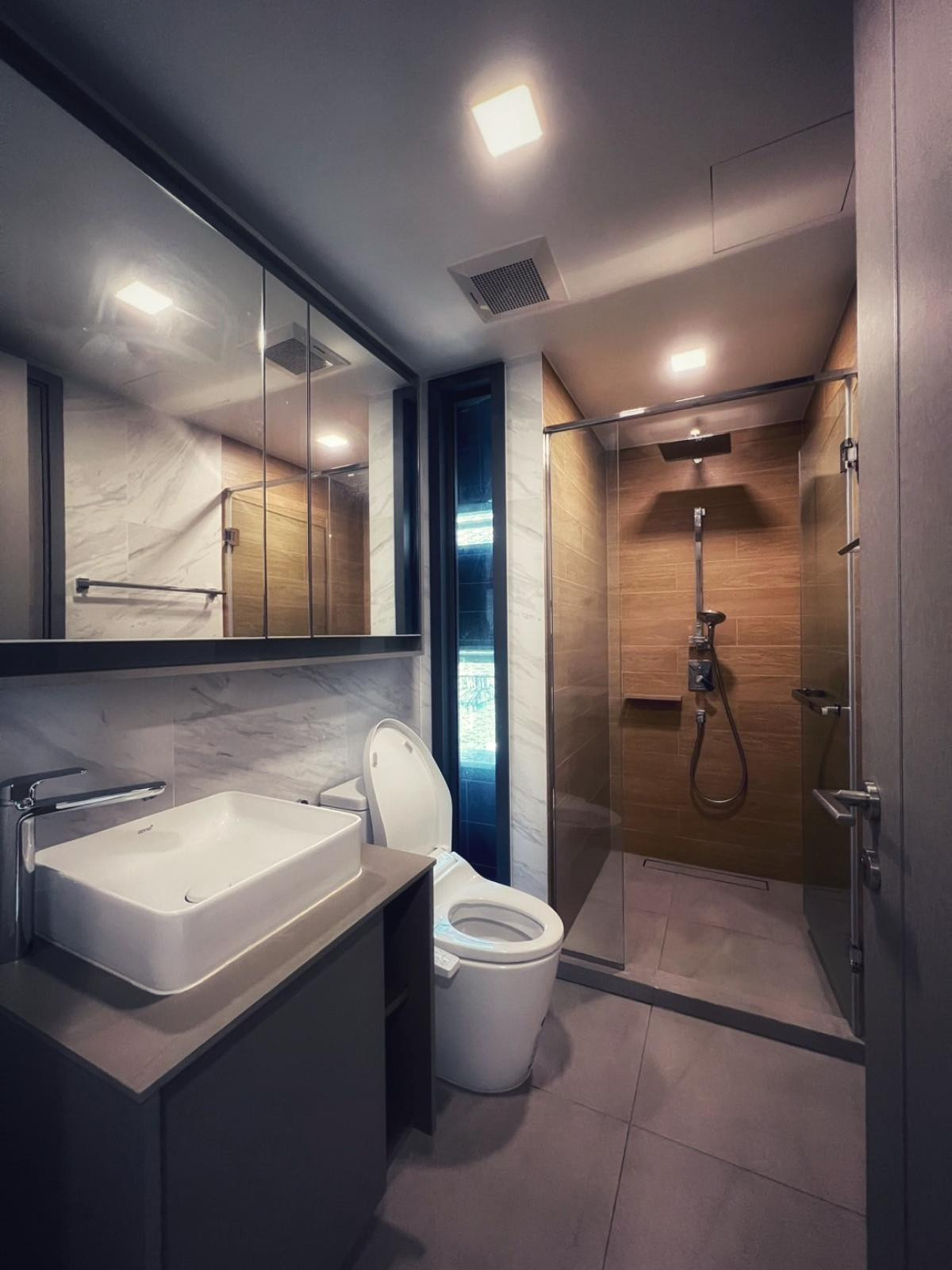 For RentCondoSukhumvit, Asoke, Thonglor : For Rent Condo , Taka Haus , BTS-Ekkamai , Khlong Tan Nuea , Watthana , Bangkok , CX-132321