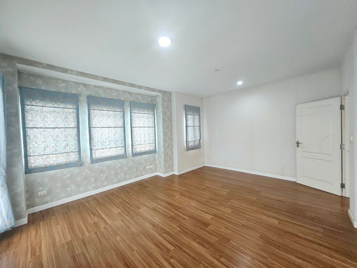 ขายบ้านราษฎร์บูรณะ สุขสวัสดิ์ : 🏠 บ้านใหญ่ 5 ห้องนอน ทำเลทองพระราม 2 – พร้อมเข้าอยู่ทันที!