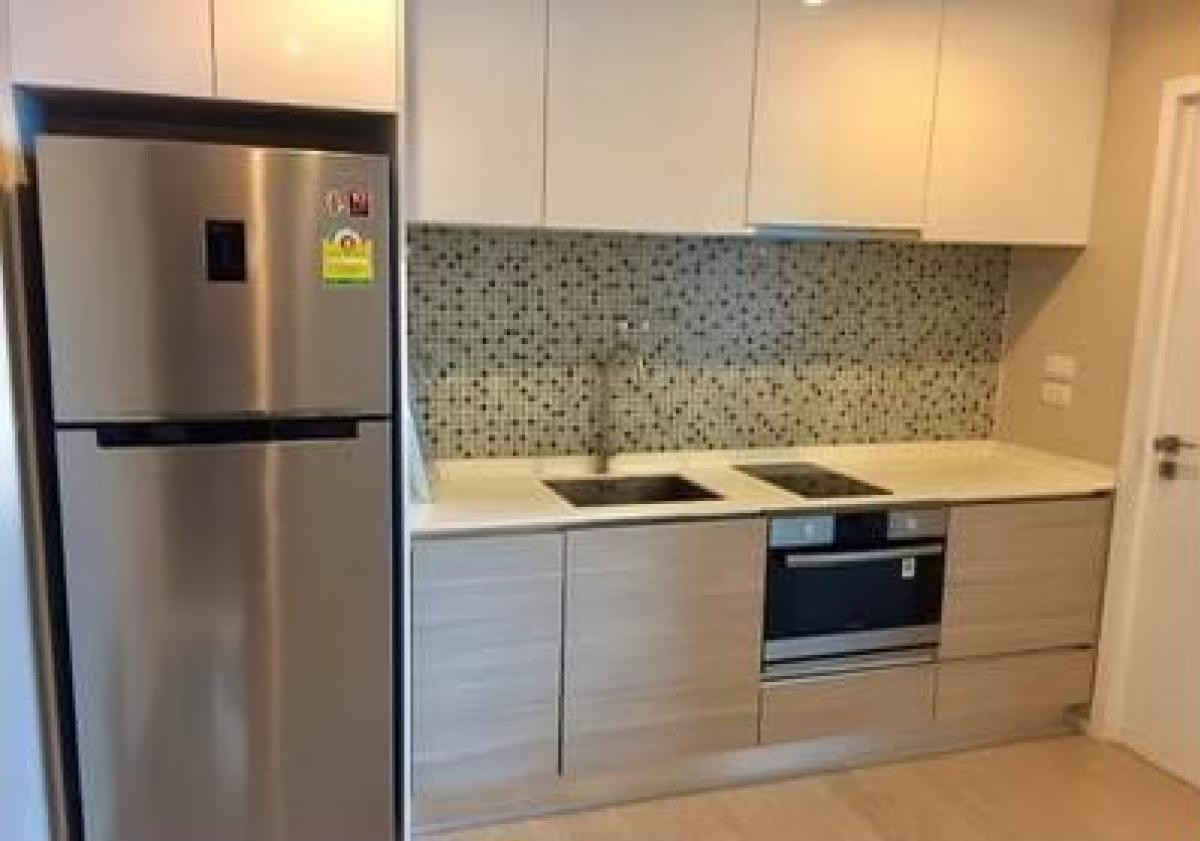 ให้เช่าคอนโดสุขุมวิท อโศก ทองหล่อ : เช่าคอนโด  เดอะ รูม สุขุมวิท 21 BTS-อโศก คลองเตยเหนือ เขต วัฒนา กรุงเทพ  CX-23338