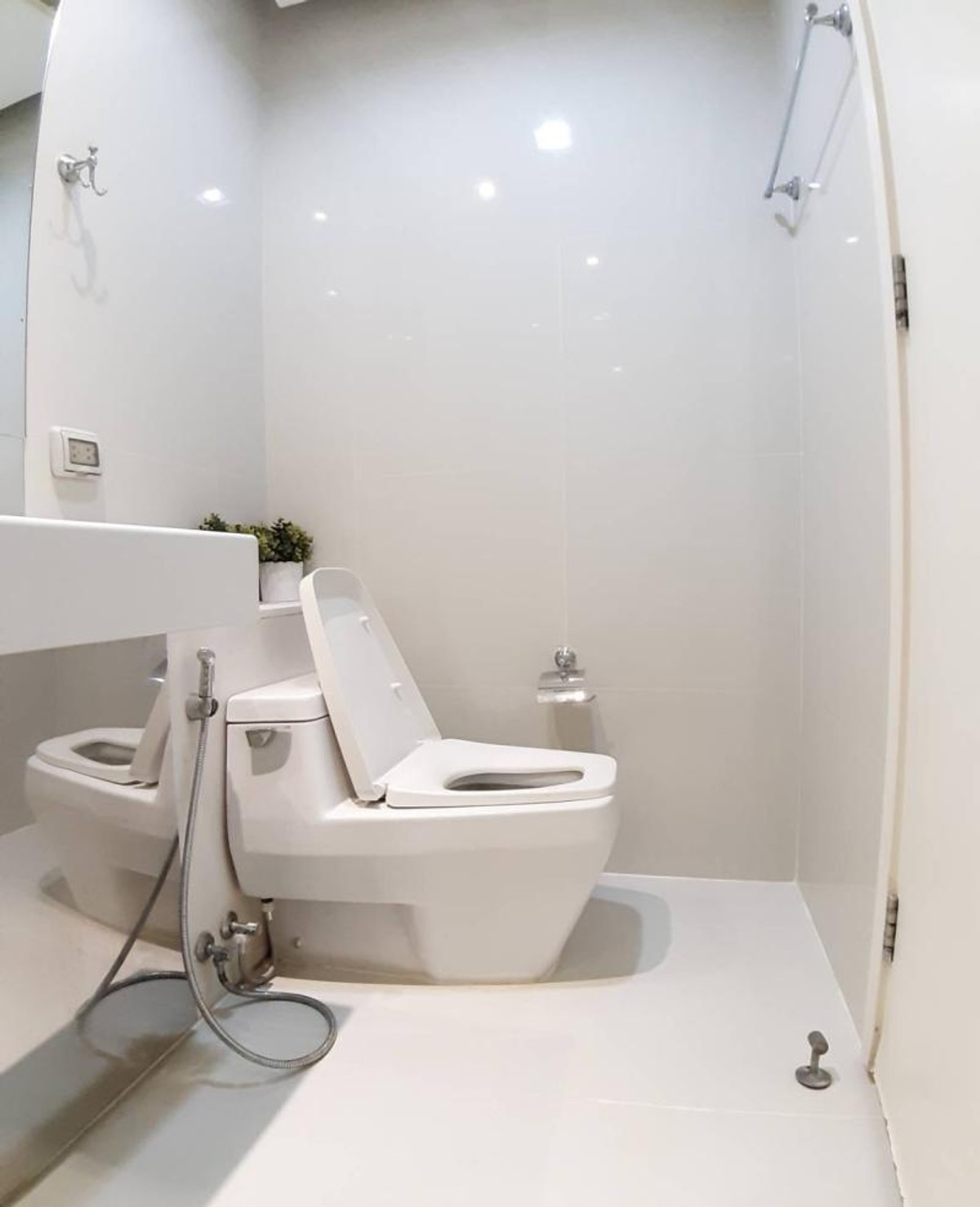 ให้เช่าคอนโดลาดพร้าว เซ็นทรัลลาดพร้าว : เช่าคอนโด  อีควิน็อคซ์ พหล-วิภา BTS-หมอชิต จอมพล  เขต จตุจักร กรุงเทพ CX-45307