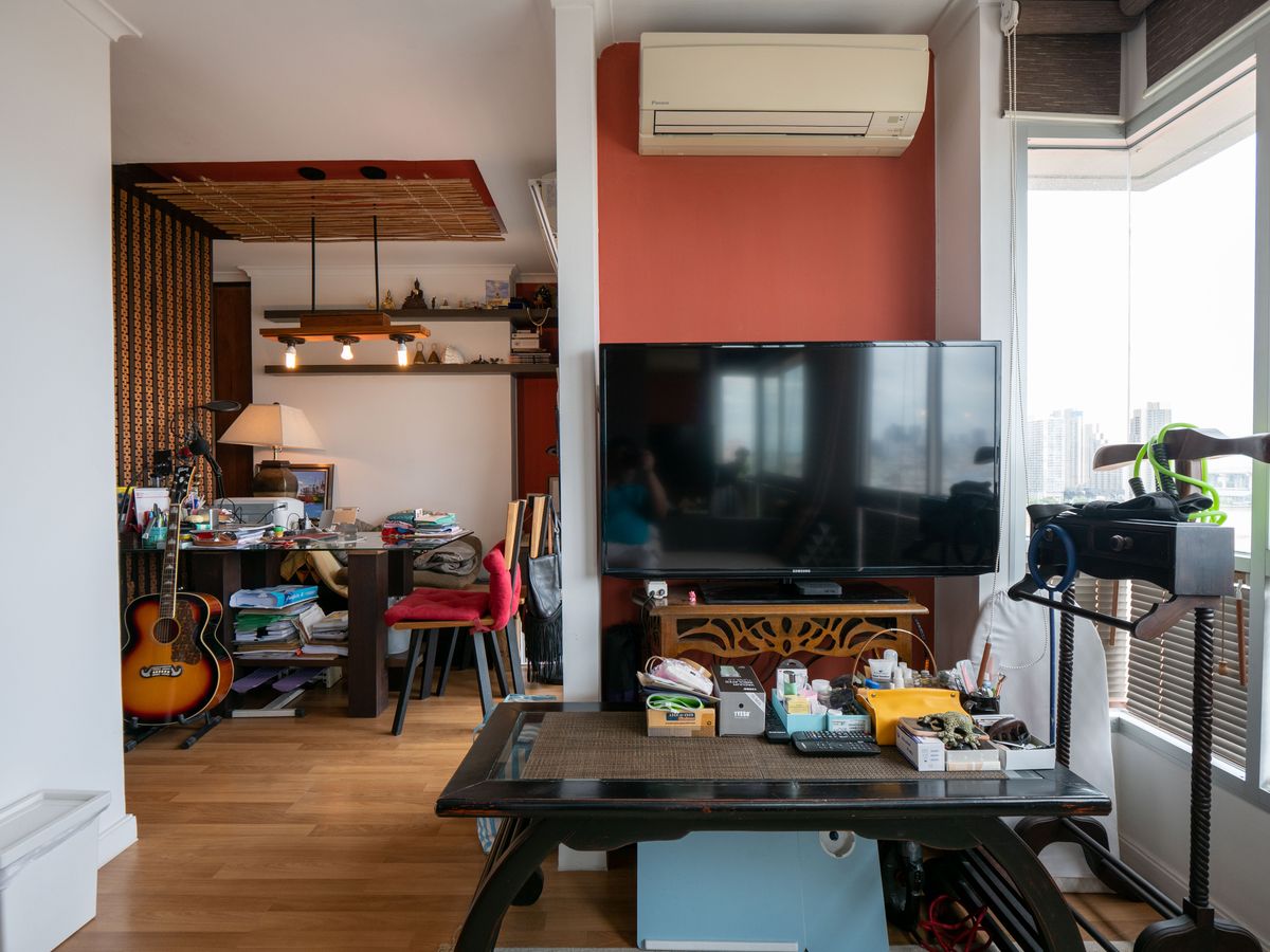 For SaleCondoRama3 (Riverside),Satupadit : Condo for sale, Lumpini Park Riverside Rama 3 Lumpini Park Riverside-Rama 3 condo on the Chao Phraya River. The only place of Lumpini The room is very beautiful, genuine woodwork, unique design, of course. Really full price. Very good value. 1 bedroom, 32