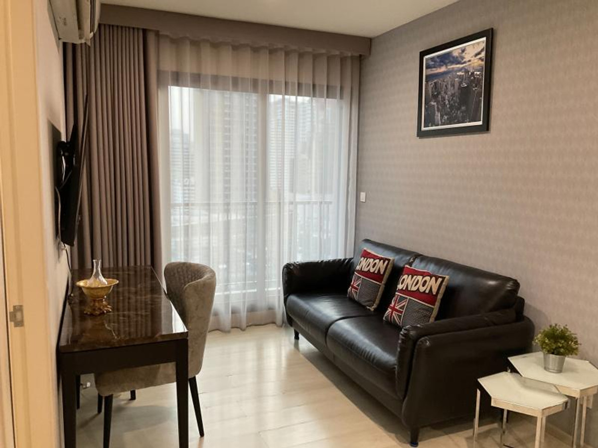 ให้เช่าคอนโดพระราม 9 เพชรบุรีตัดใหม่ RCA : เช่าคอนโด  ไลฟ์ อโศก MRT-เพชรบุรี บางกะปิ เขต ห้วยขวาง กรุงเทพ  CX-38636