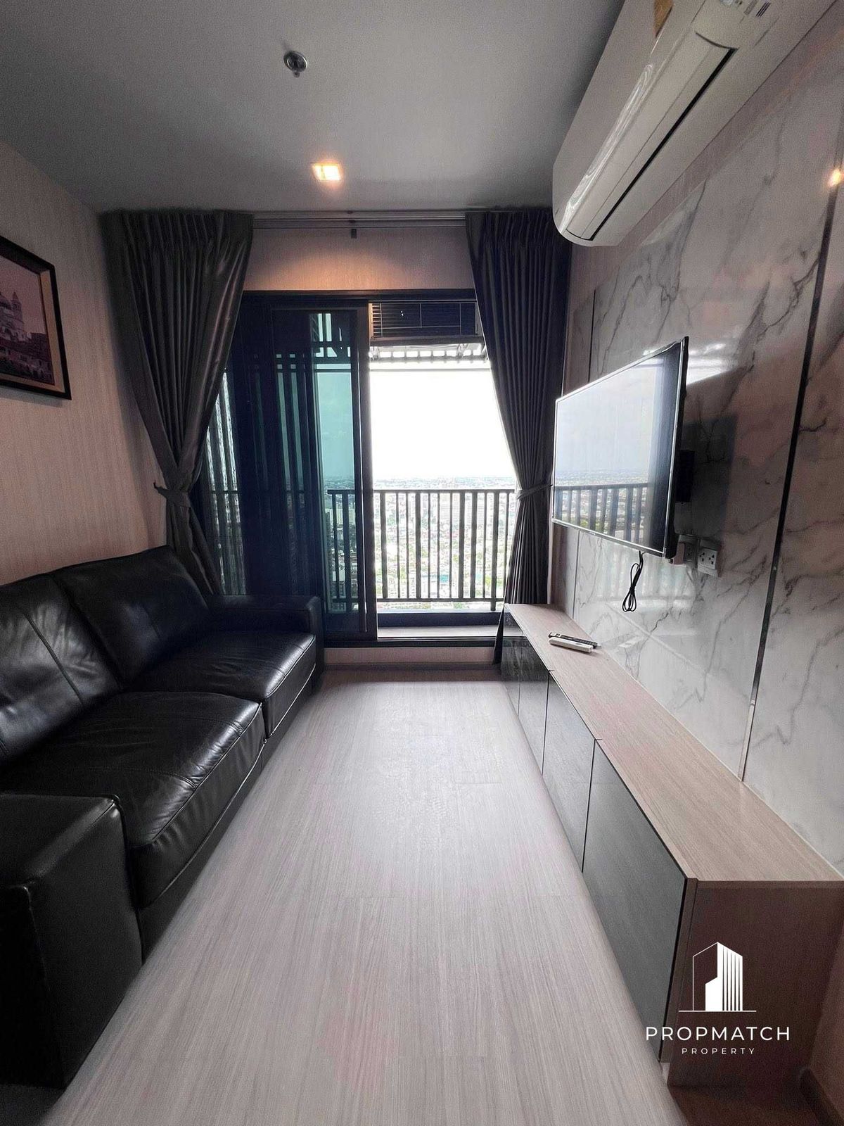 For SaleCondoLadprao, Central Ladprao : ✨Flash Deal ✨Life Ladprao (1Bed 1Bath 35SQM.) Ready! Only 4,900,000 baht Tel.0981315848 @propmatch
