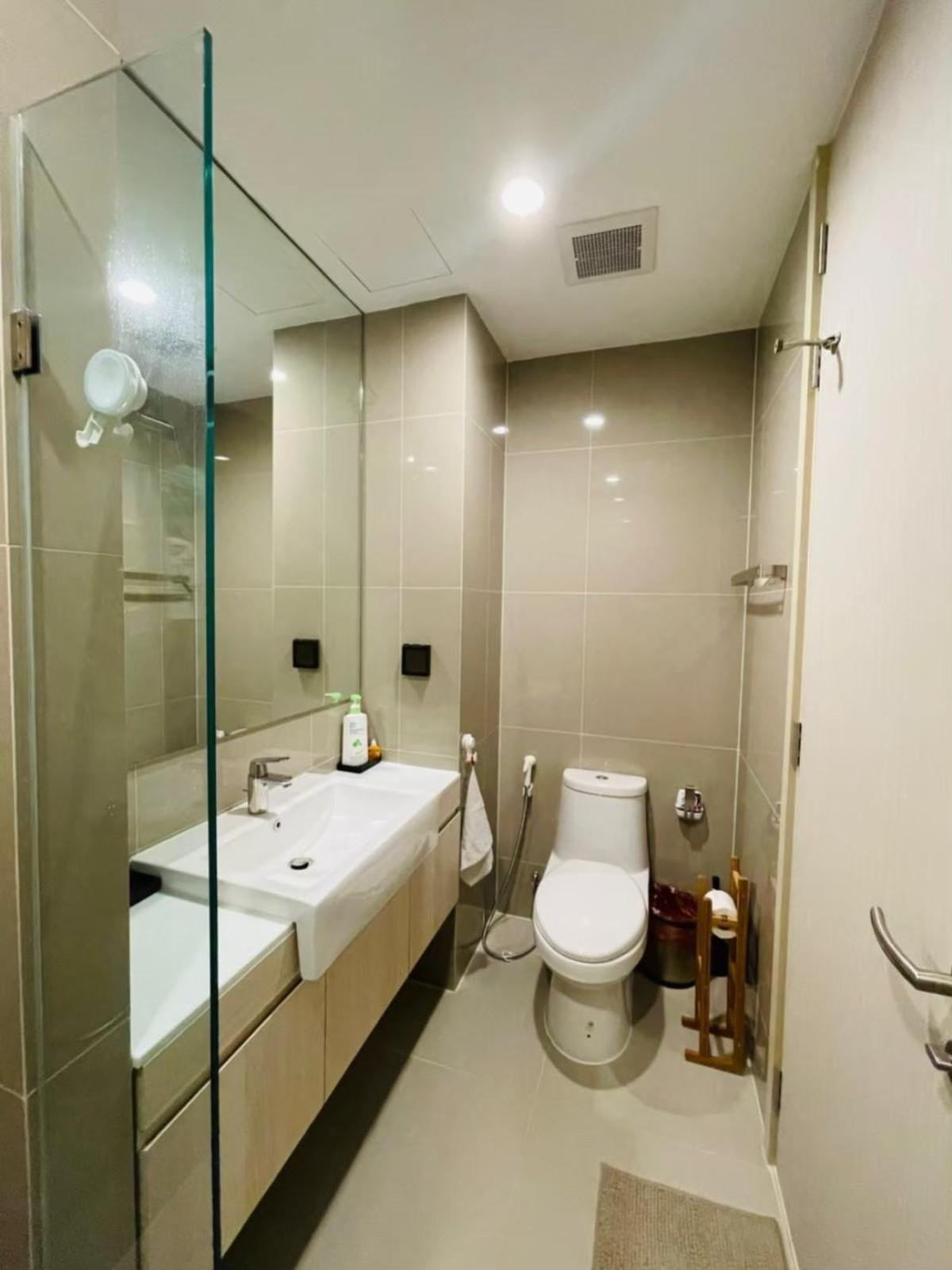 ให้เช่าคอนโดสุขุมวิท อโศก ทองหล่อ : เช่าคอนโด  โนเบิล รีโคล สุขุมวิท 19 BTS-อโศก คลองเตยเหนือ เขต วัฒนา กรุงเทพ  CX-107258