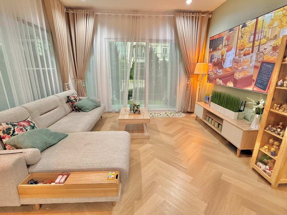 ให้เช่าบ้านปทุมธานี รังสิต ธรรมศาสตร์ : บ้านเดี่ยว 4ห้องนอน เฟอร์นิเจอร์ครบ เพื่อนบ้านดีทุกหลัง ขับรถ 10นาทีถึงสนามบิน