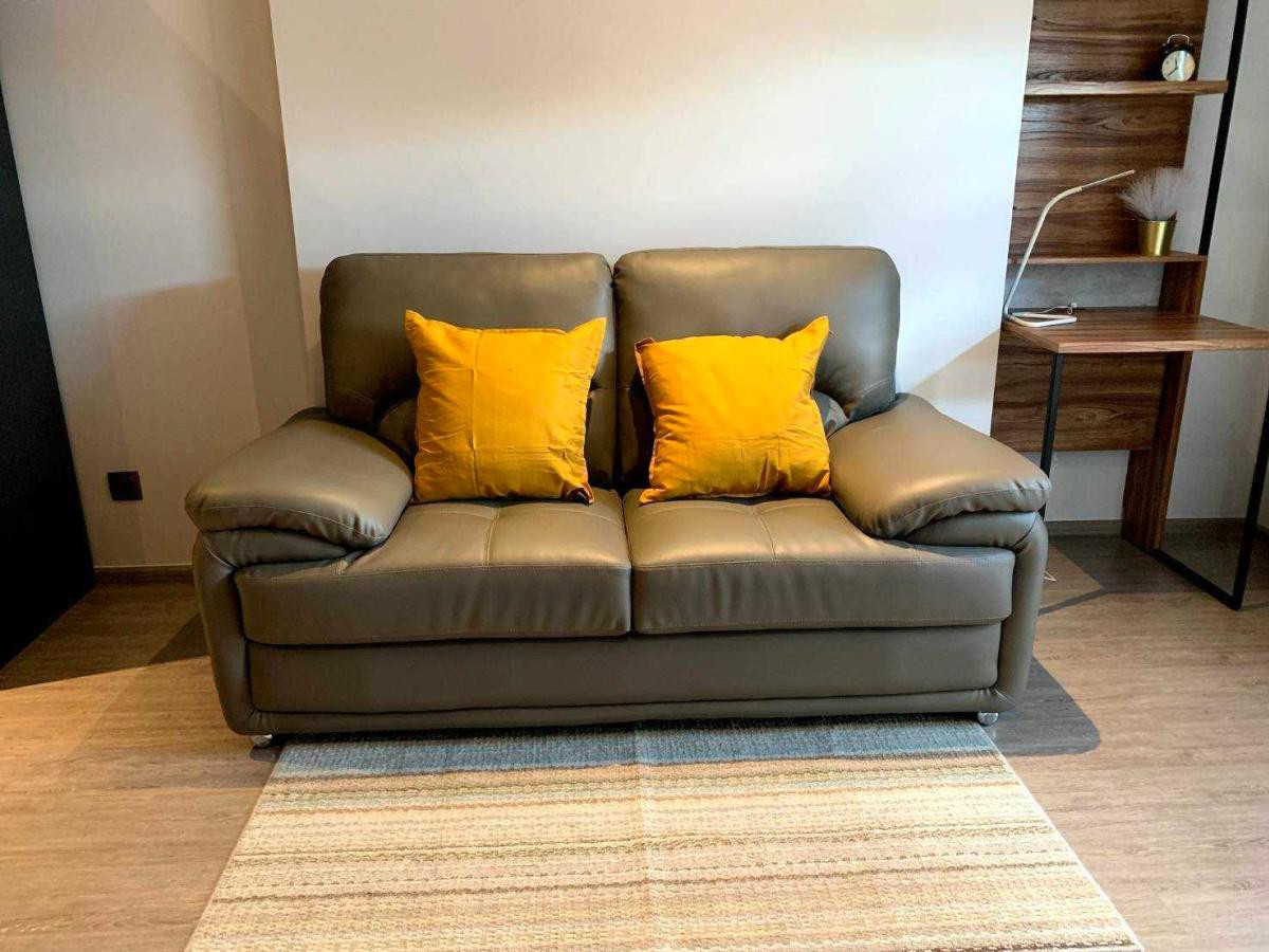 ให้เช่าคอนโดสุขุมวิท อโศก ทองหล่อ : เช่าคอนโด  รึทึ่ม เอกมัย BTS-เอกมัย คลองตันเหนือ เขต วัฒนา กรุงเทพ  CX-90121