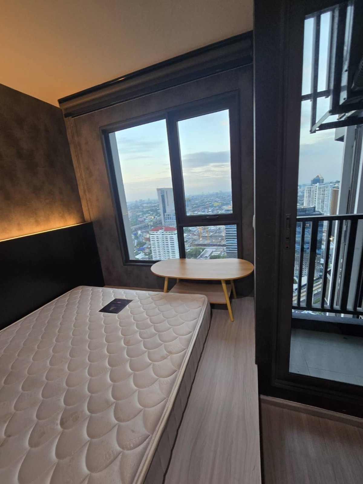 ให้เช่าคอนโดลาดพร้าว เซ็นทรัลลาดพร้าว : เช่าคอนโด  ไลฟ์ ลาดพร้าว ดูเพล็กซ์ BTS-ห้าแยกลาดพร้าว จอมพล  เขต จตุจักร กรุงเทพ CX-139934