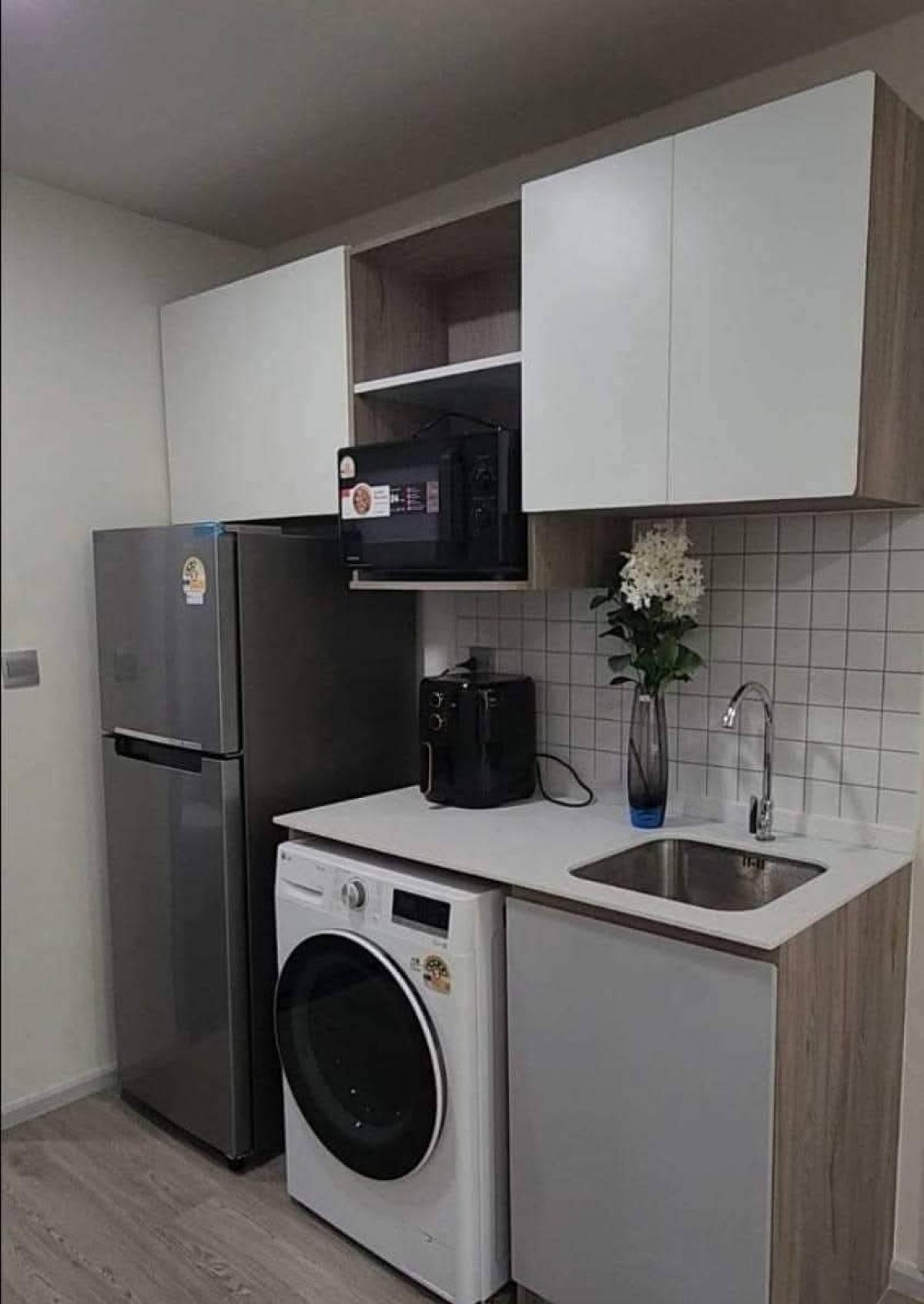 For SaleCondoPathum Thani,Rangsit, Thammasat : 💎 Selling Kave Island, 2 bedrooms (1 bed plus), 38 sq m., Building C, 6th floor, corner room, long pool view. Caribbean side