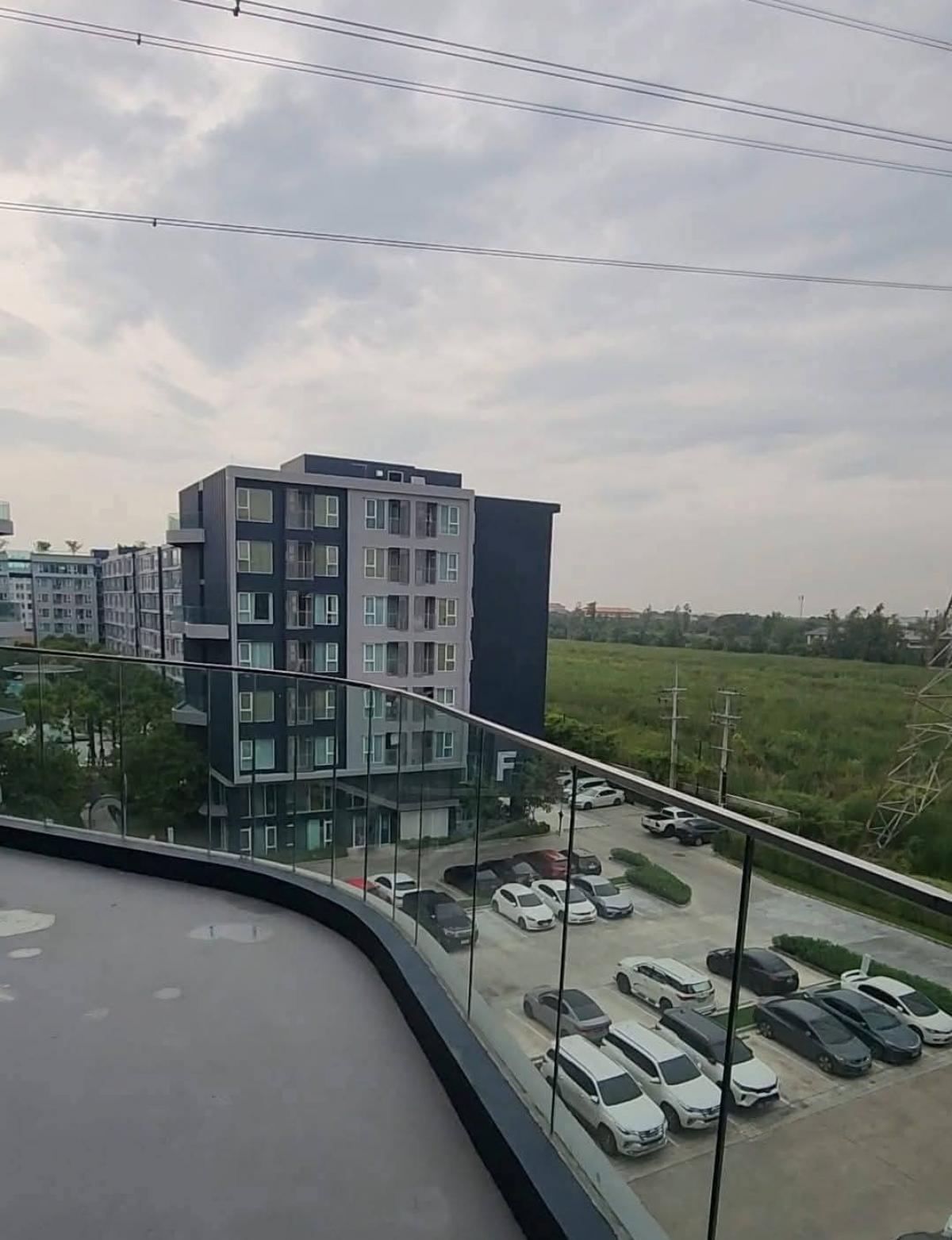 For SaleCondoPathum Thani,Rangsit, Thammasat : 💎 Selling Kave Island, 2 bedrooms (1 bed plus), 38 sq m., Building C, 6th floor, corner room, long pool view. Caribbean side