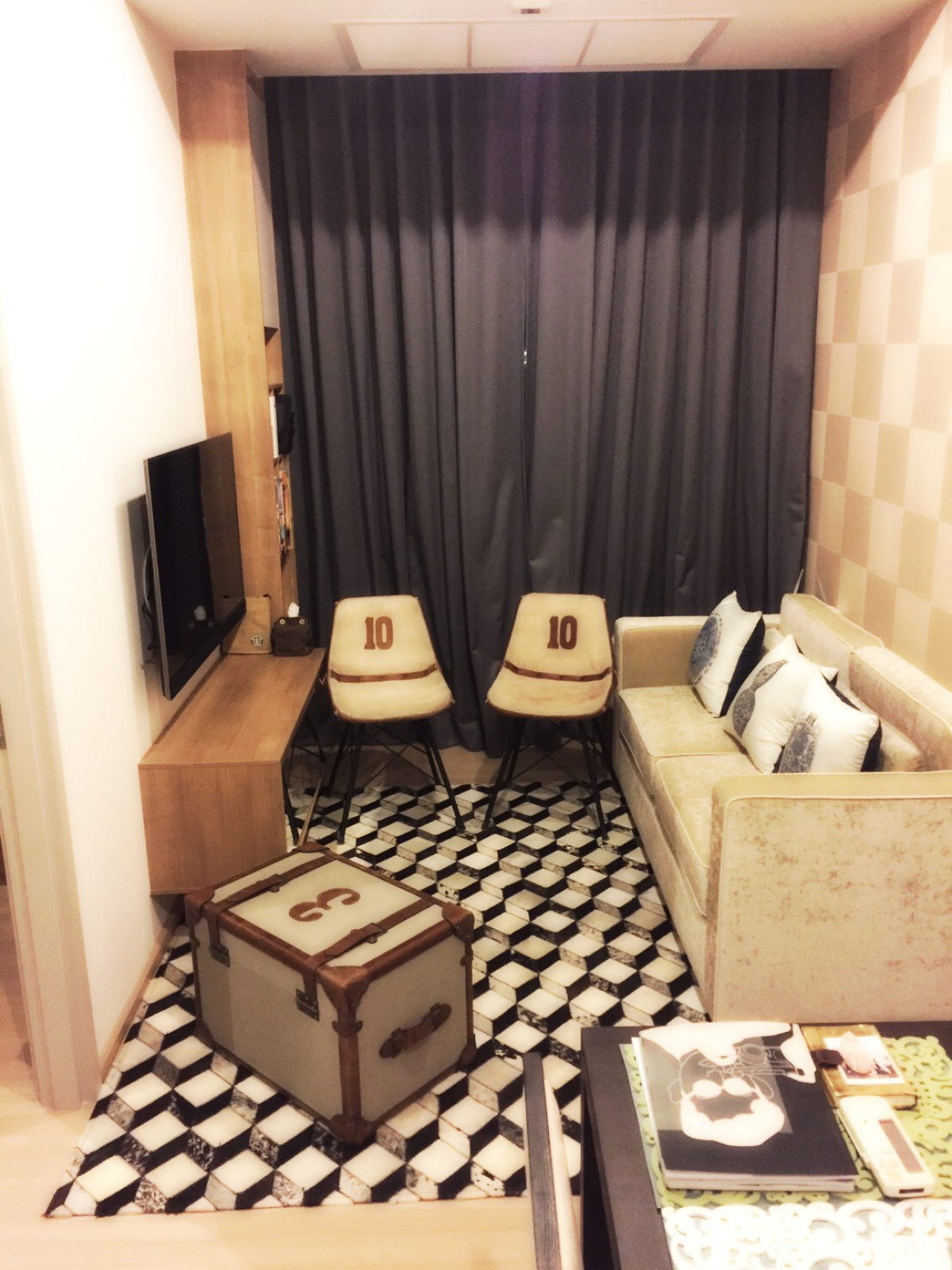 For RentCondoRama9, Petchburi, RCA : FOR RENT condo , The Capital Ekamai - Thonglor , BTS-Thong Lo , Bang Kapi , Huai Khwang , Bangkok ,CX-139727