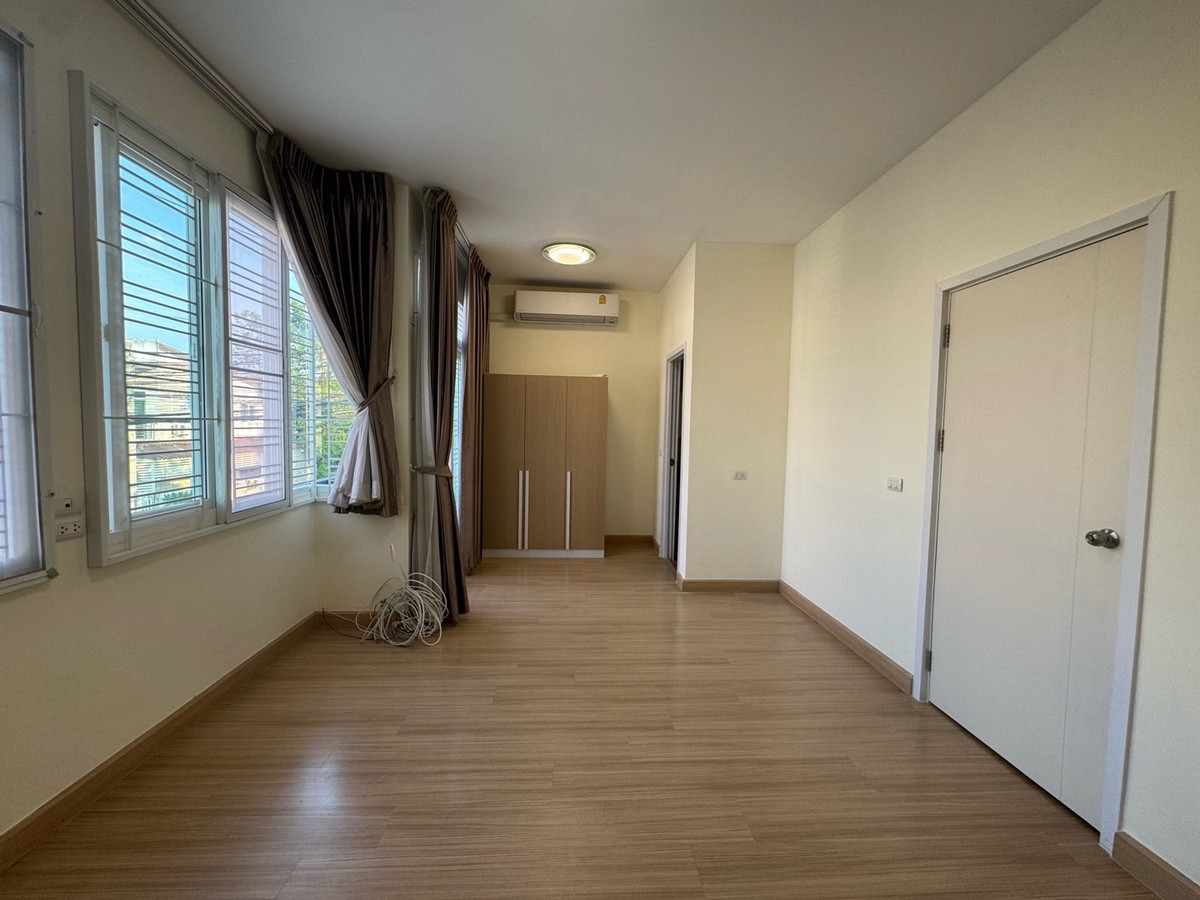 ขายทาวน์โฮมมีนบุรี-ร่มเกล้า : ขายด่วน‼️ ทาวน์โฮม กัสโต้ รามคำแหง Gusto Townhome Ramkhamhaeng 25.5 ตรว